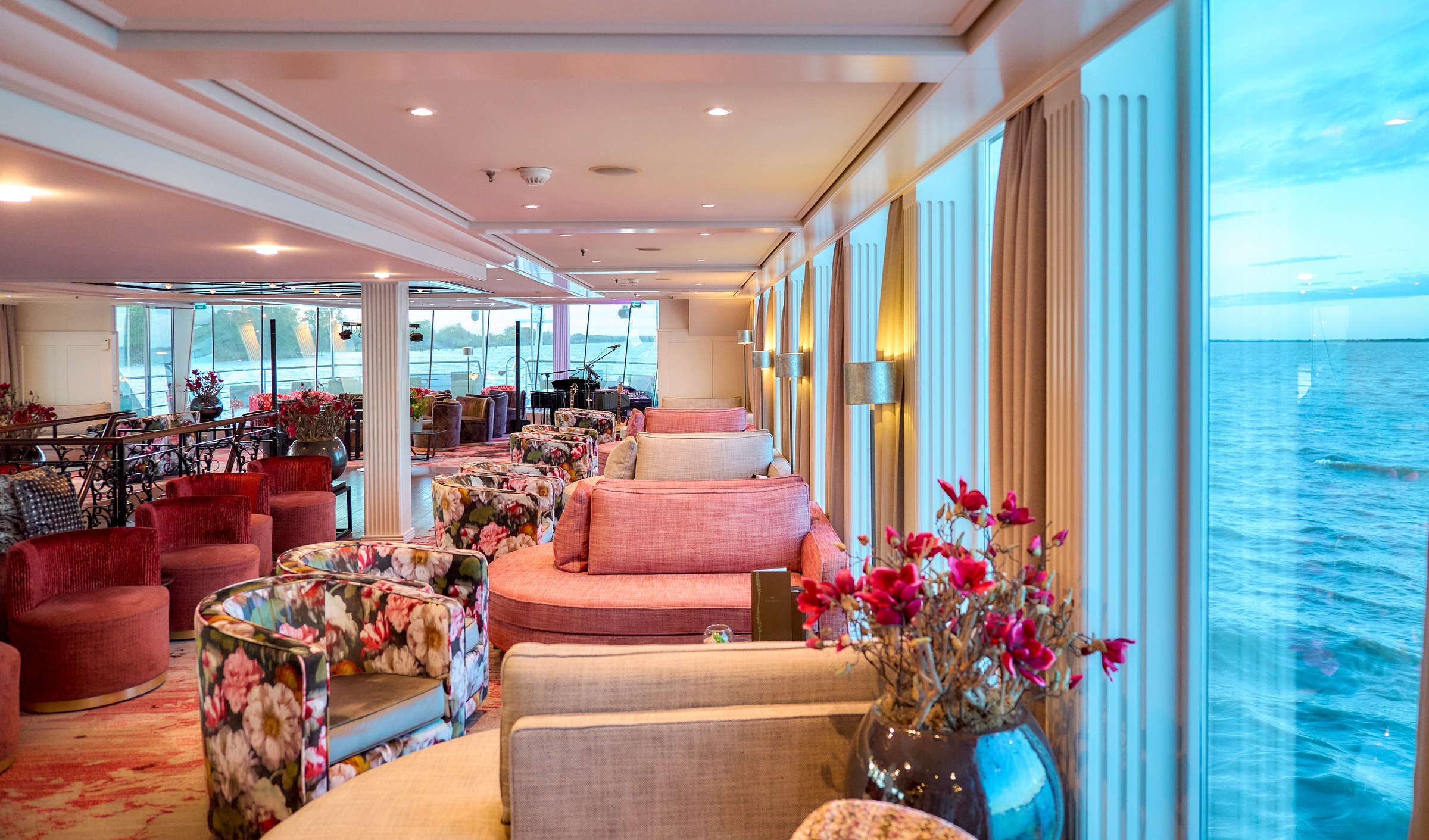 AmaDolce main lounge