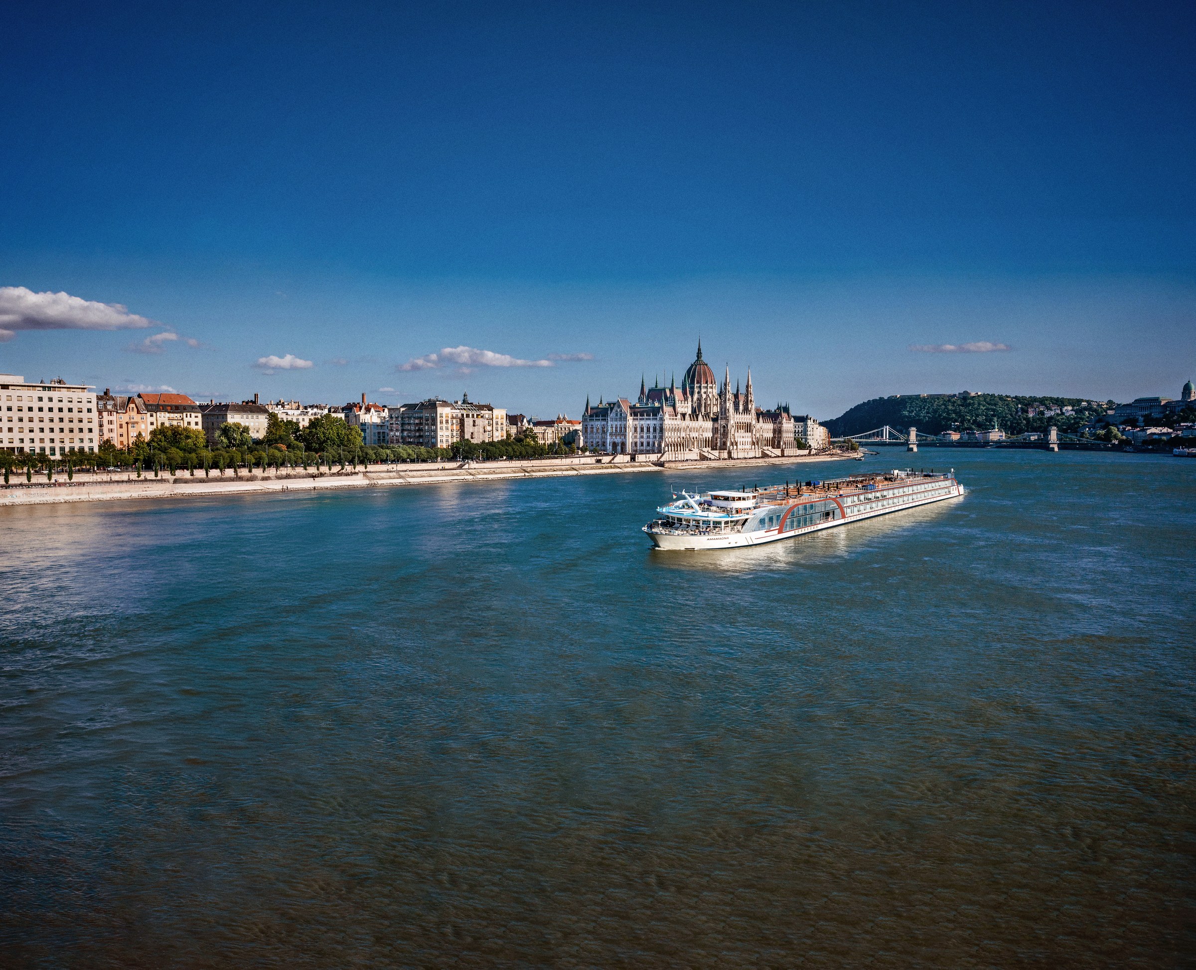 AmaMagna on the Danube in Budapest