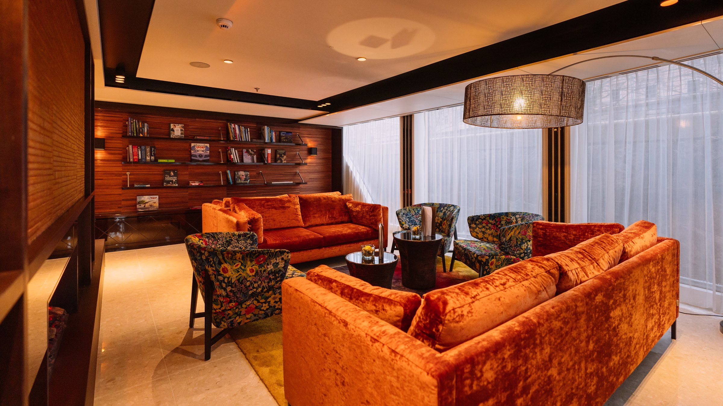 AmaMagna fireside library, portside