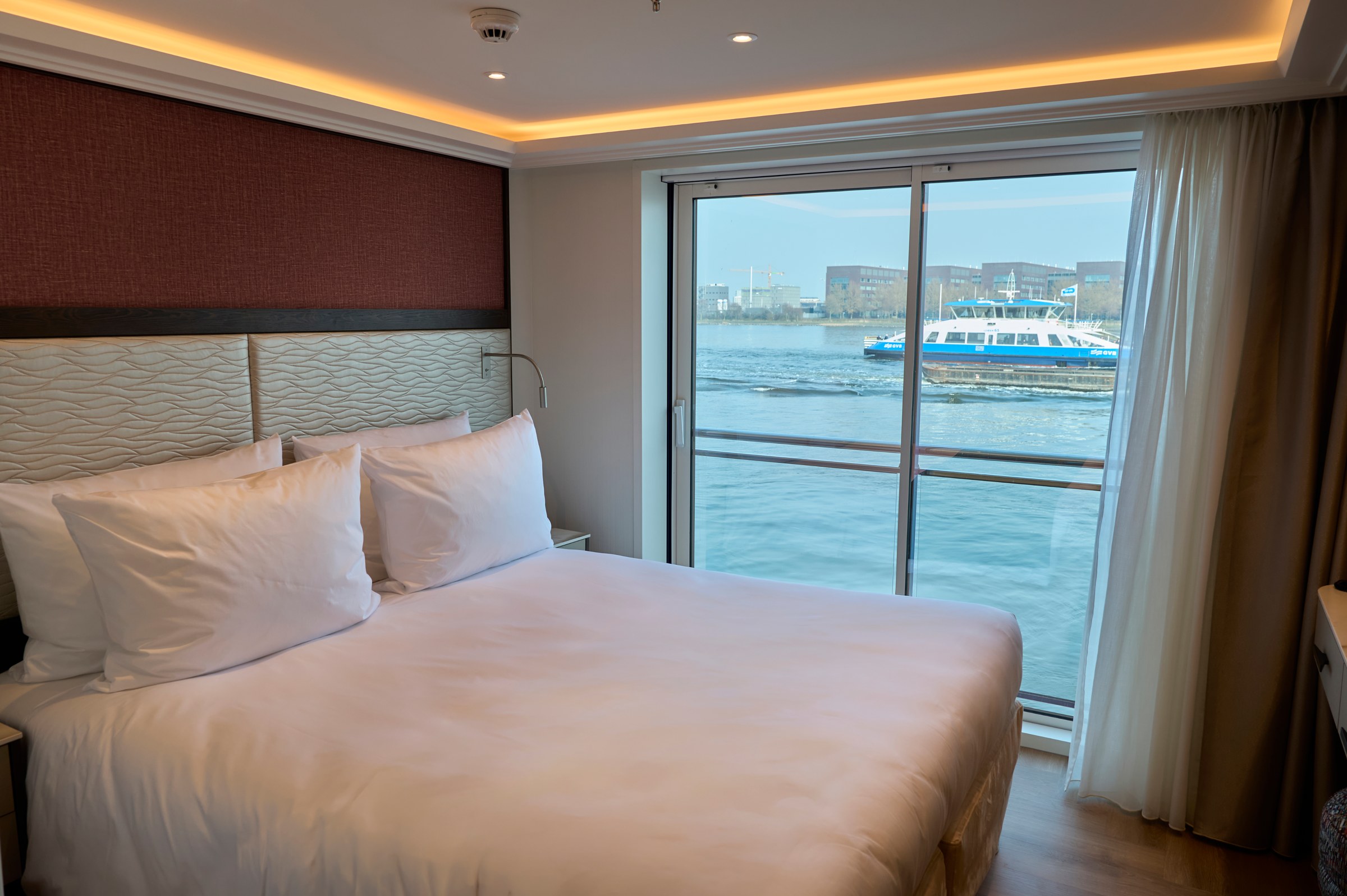 AmaSofia stateroom