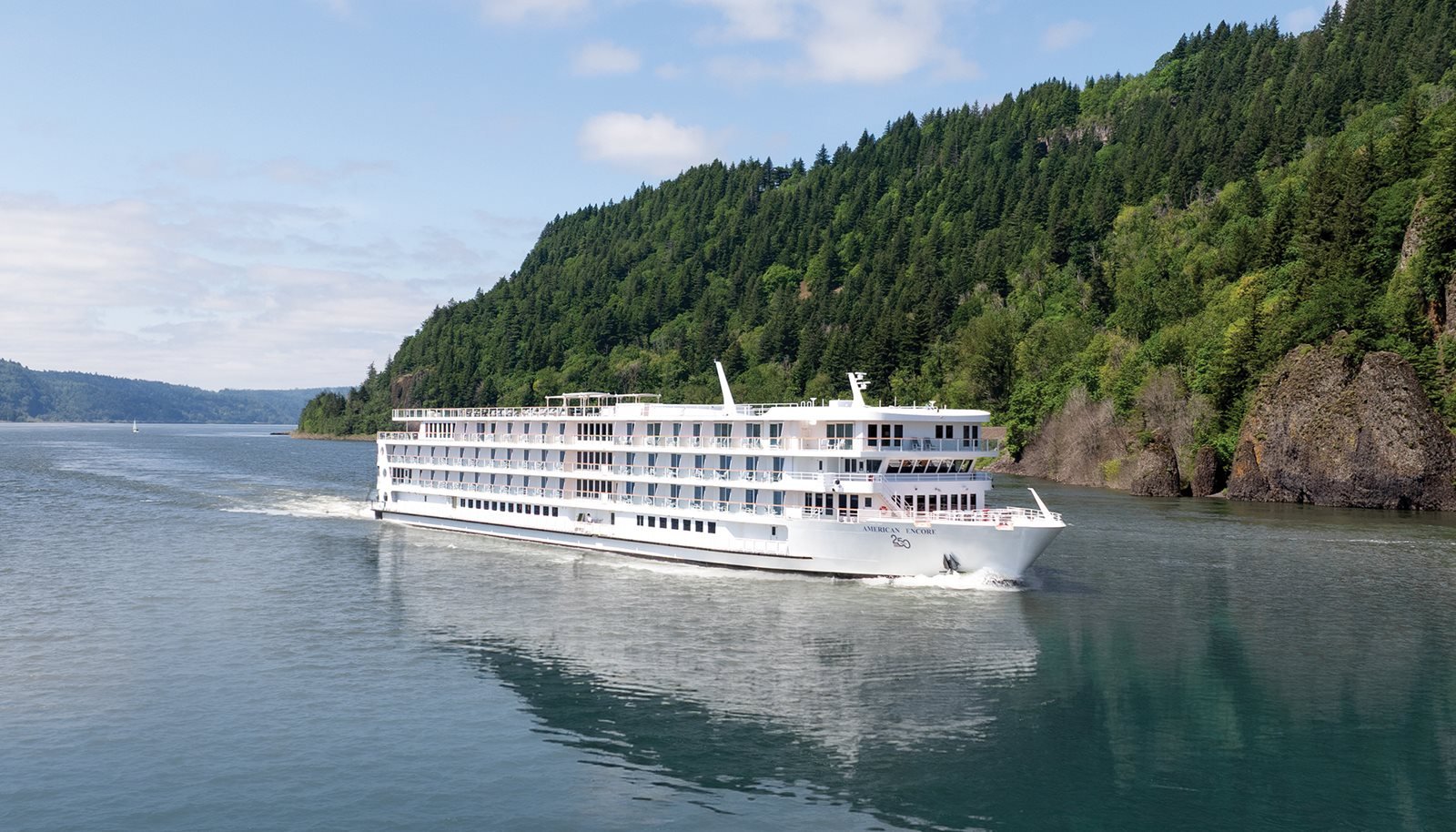 American Encore exterior