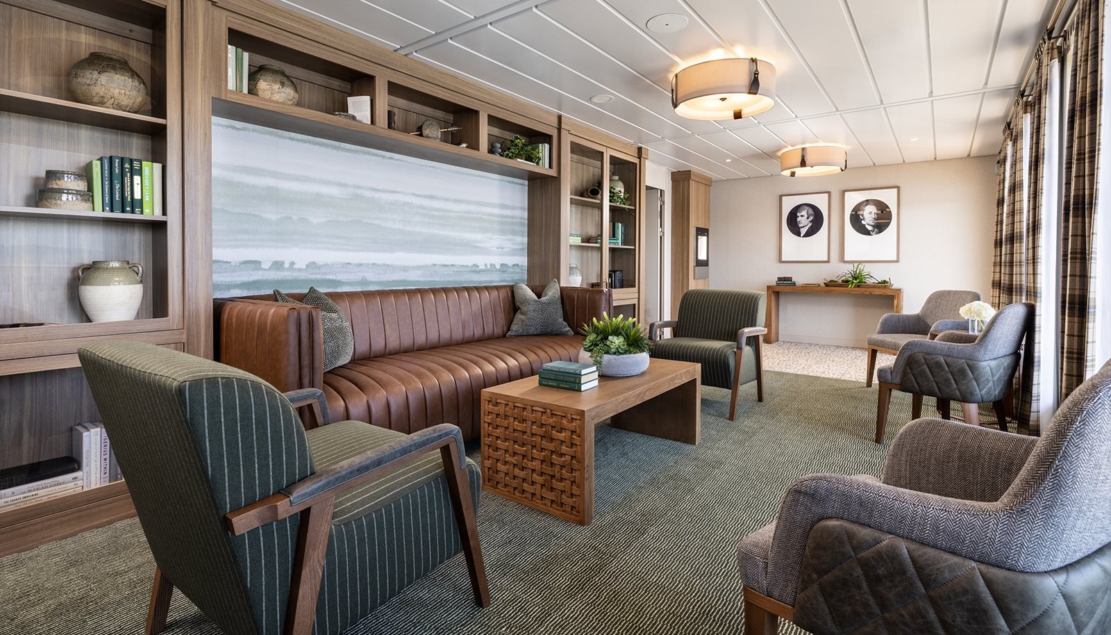 American Encore lounge
