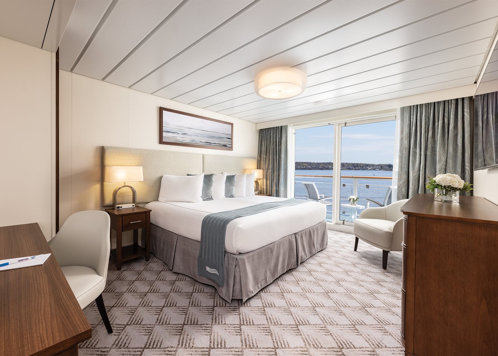 American Legend stateroom