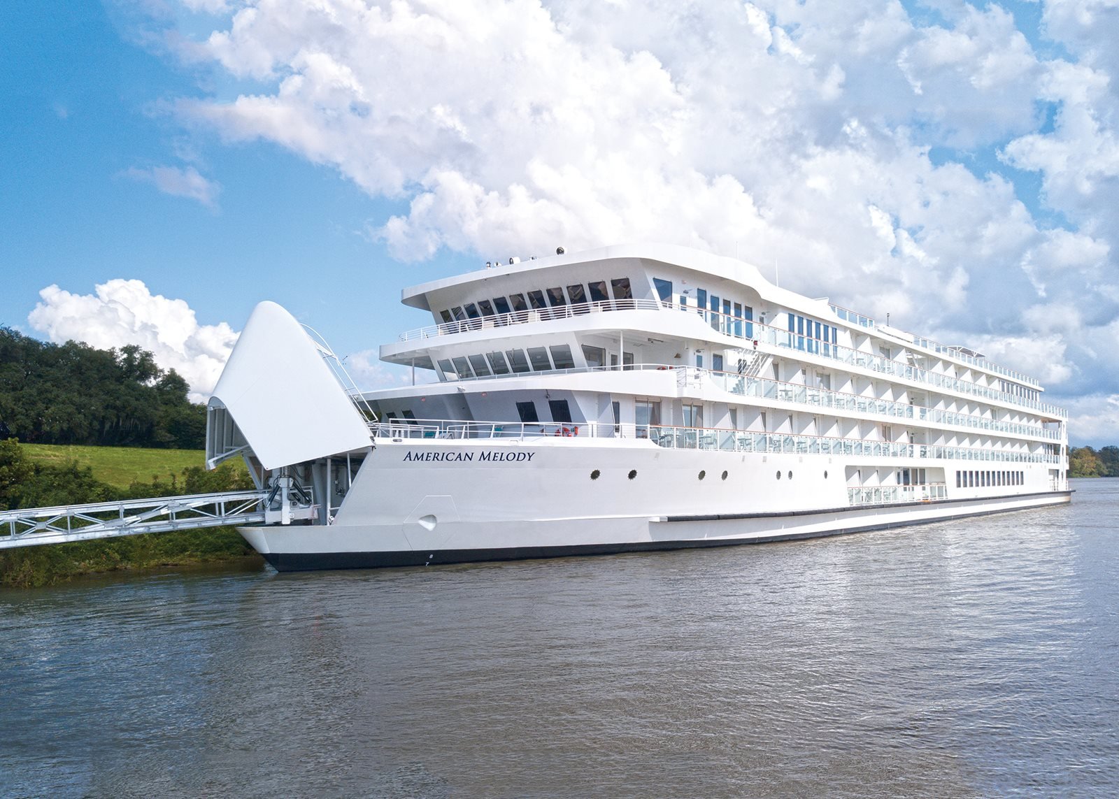 American Melody exterior