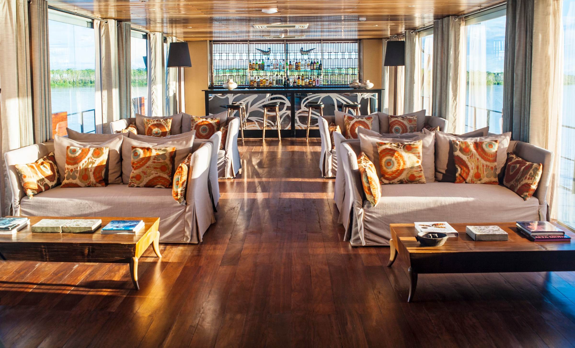 Aria Amazon – Indoor Lounge