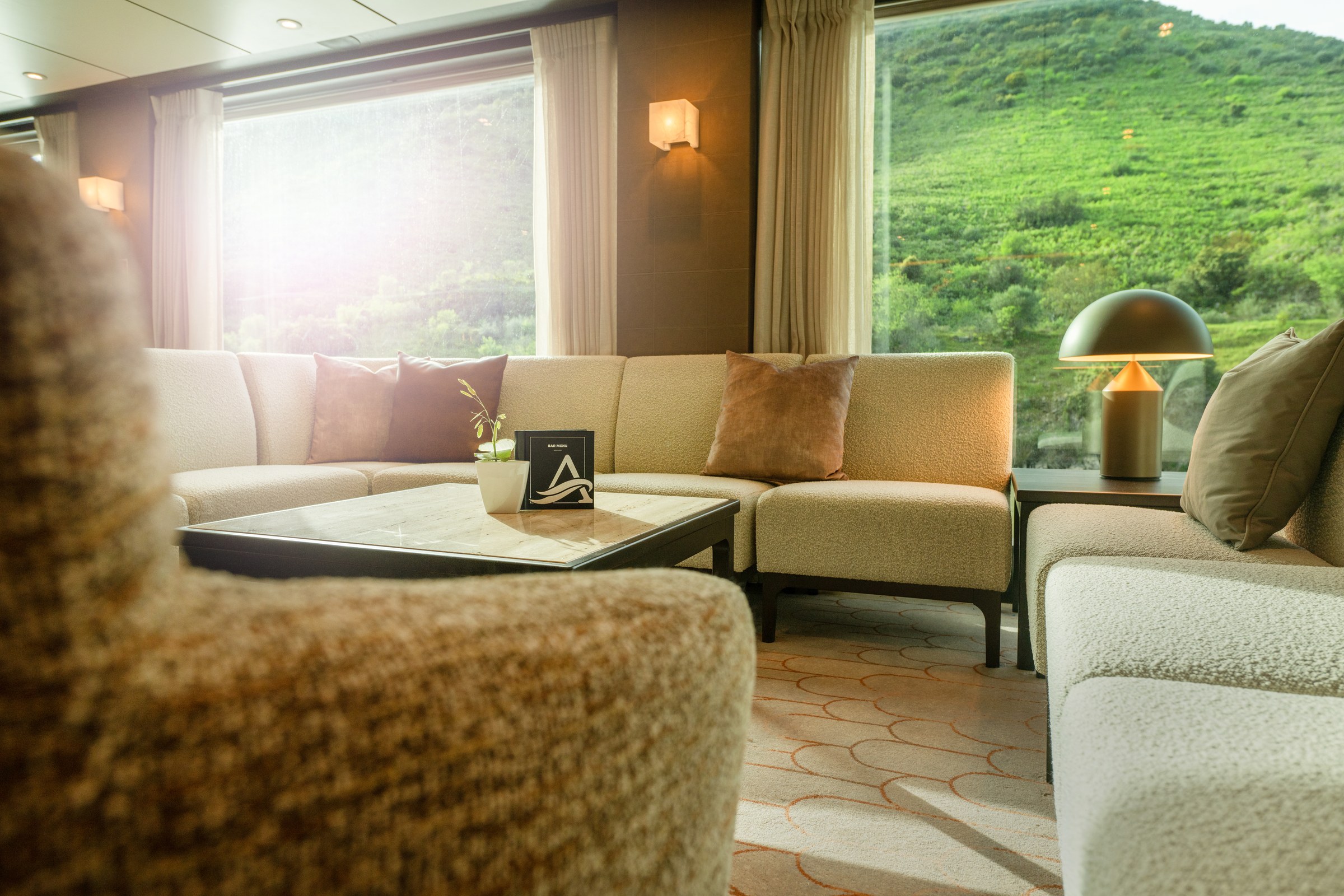 Avalon Alegria Panorama Lounge