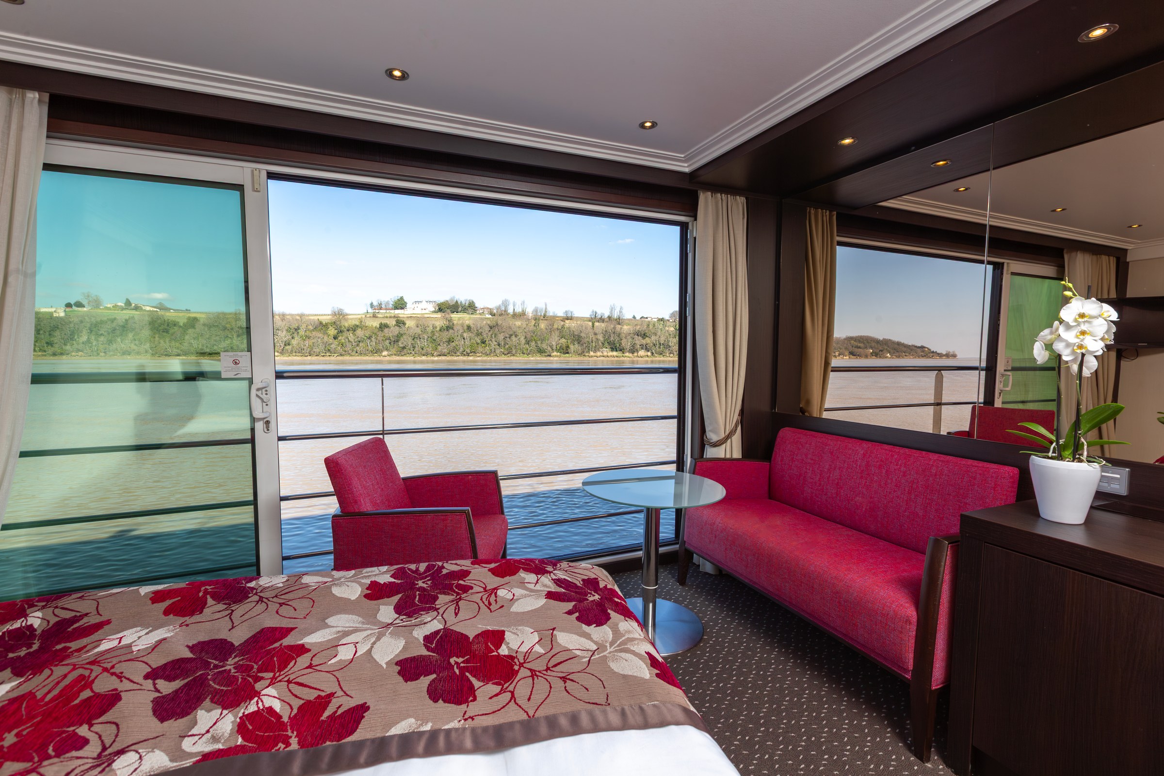 Avalon Artistry II Panorama Suite