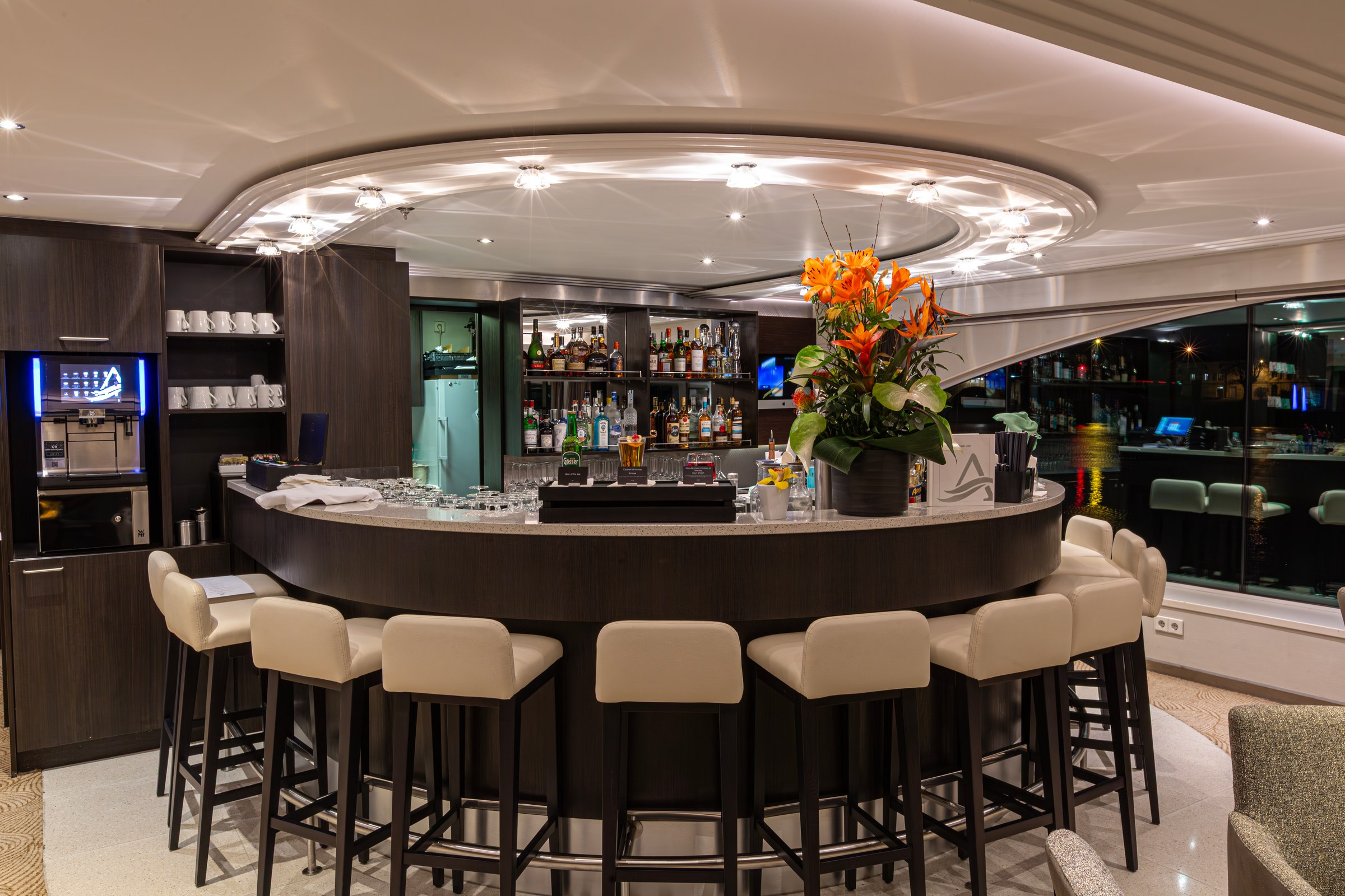 Avalon Artistry II Bar