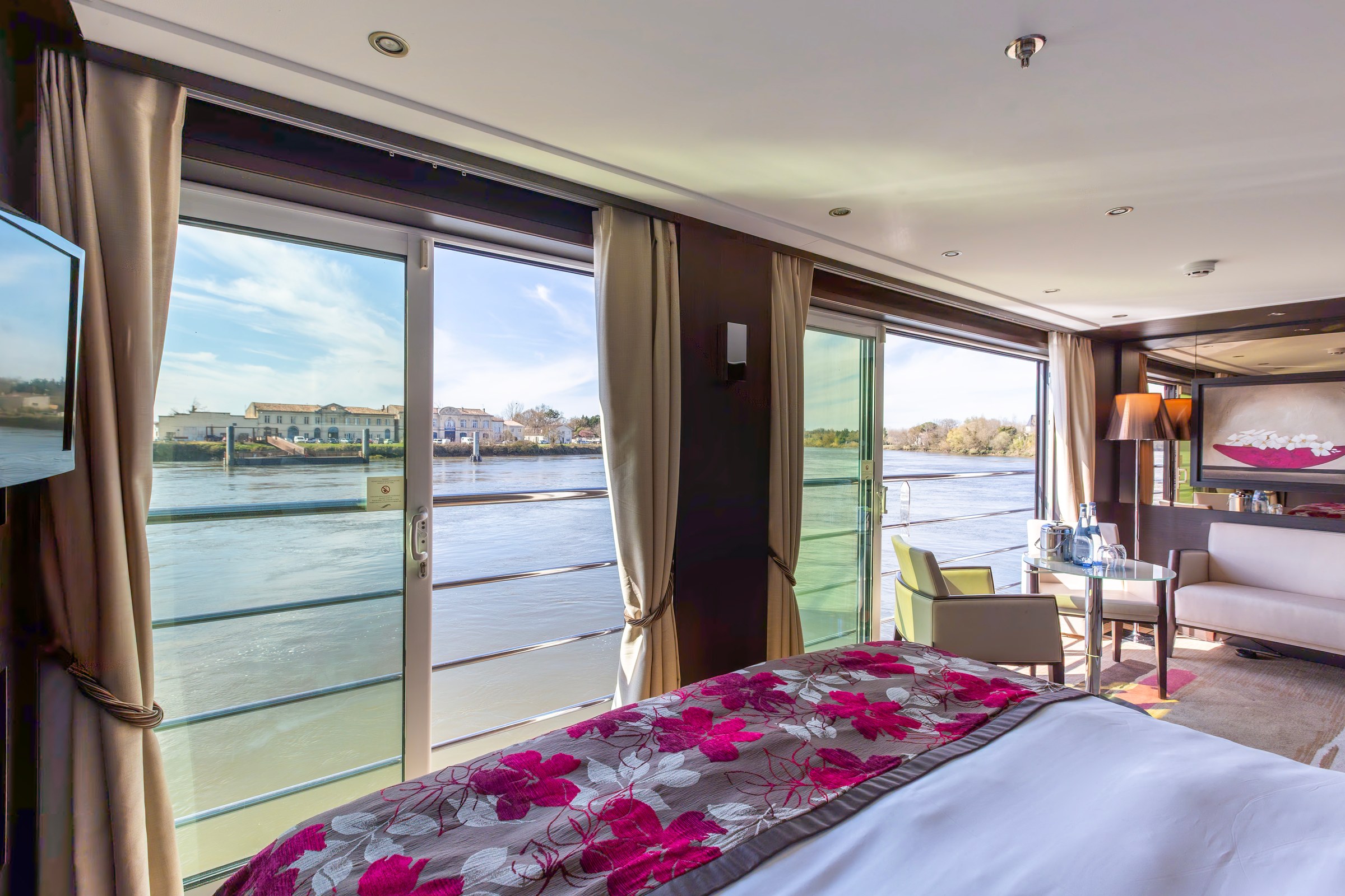 Avalon Artistry II Royal Suite
