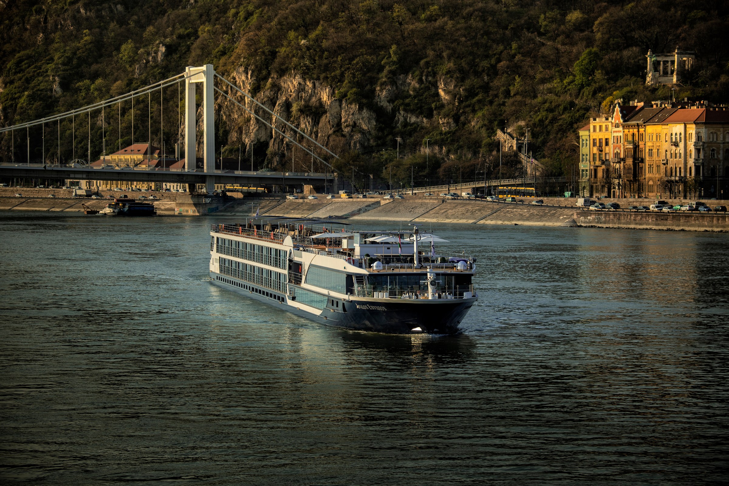 Avalon Envision river cruise ship exterior