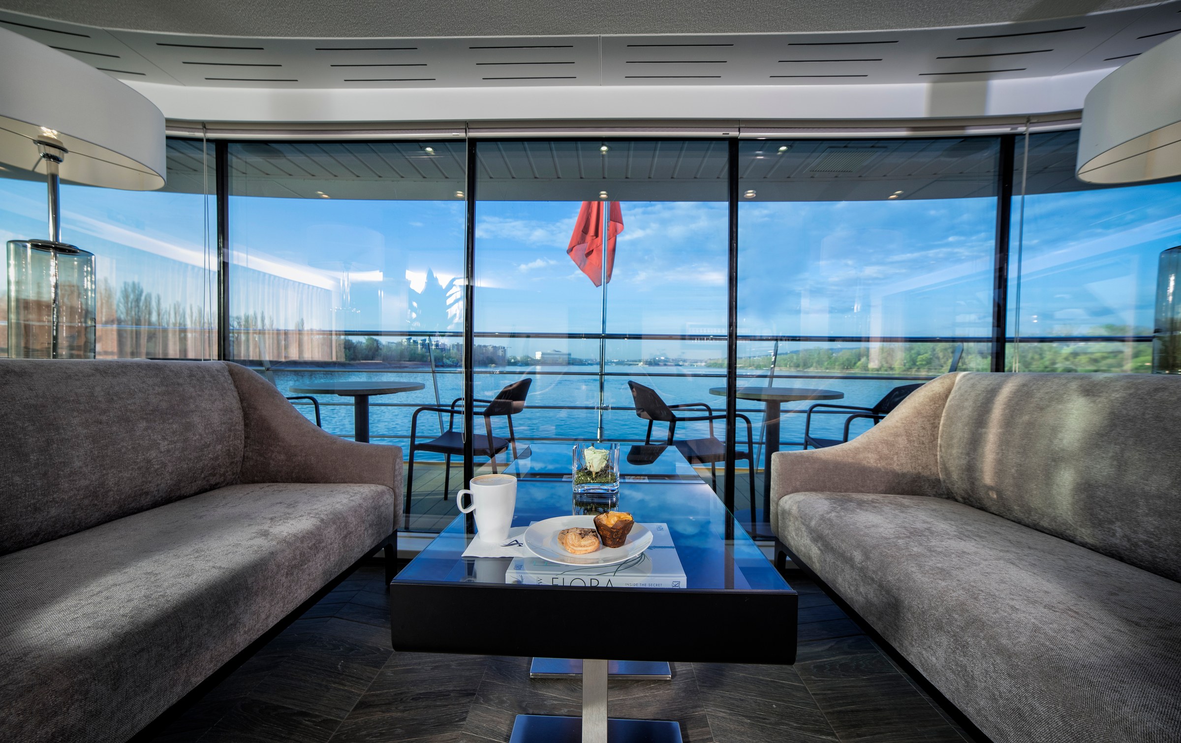 Avalon Envision Club Lounge