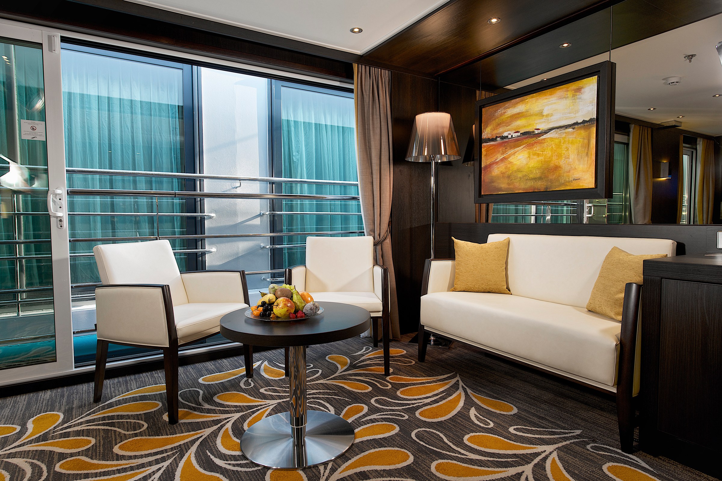 Avalon Expression Royal Suite