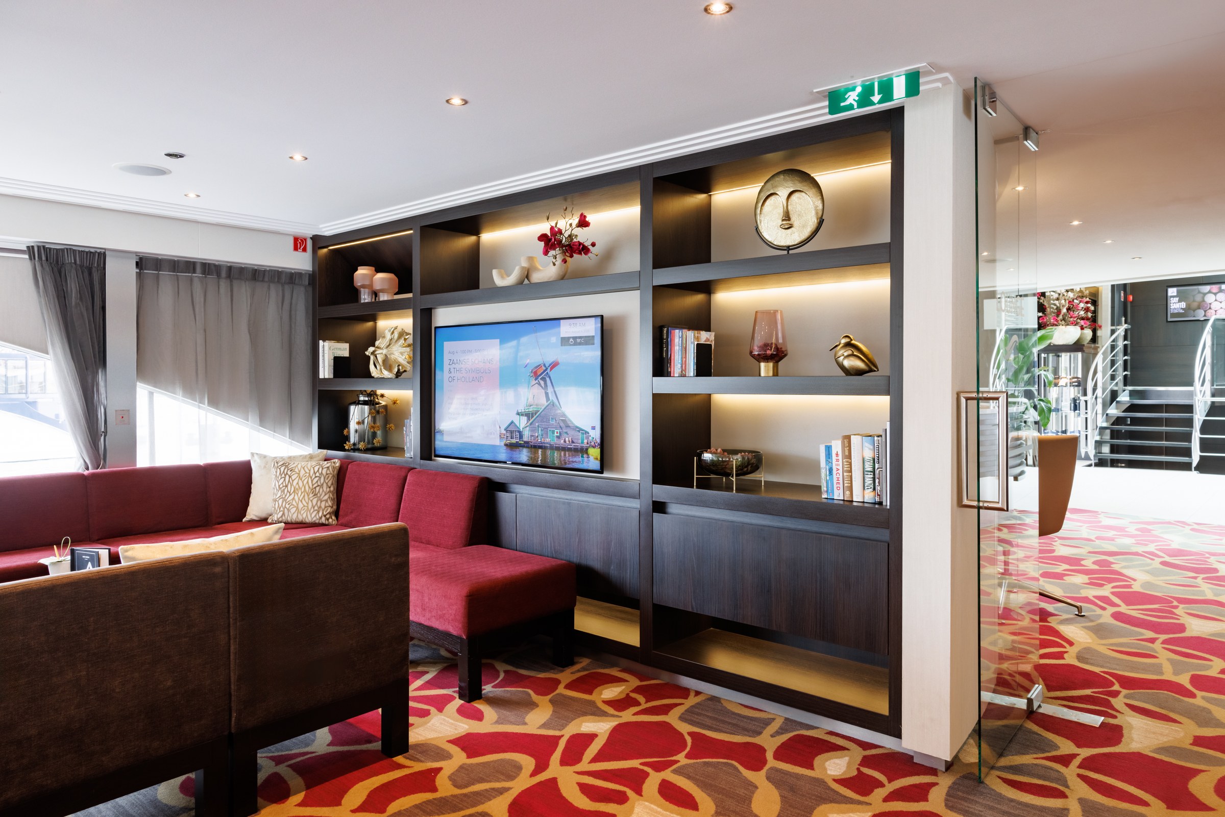Avalon Imagery II Panorama Lounge