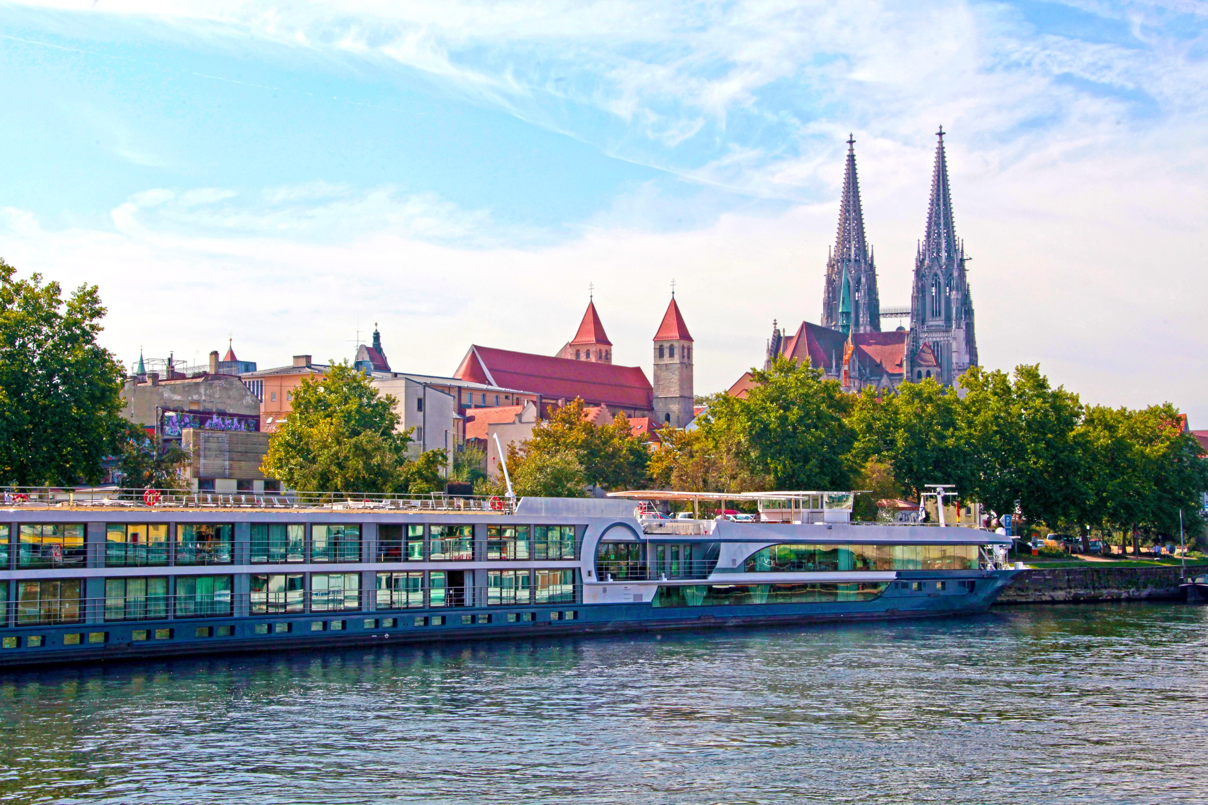 Avalon Panorama river cruise ship exterior