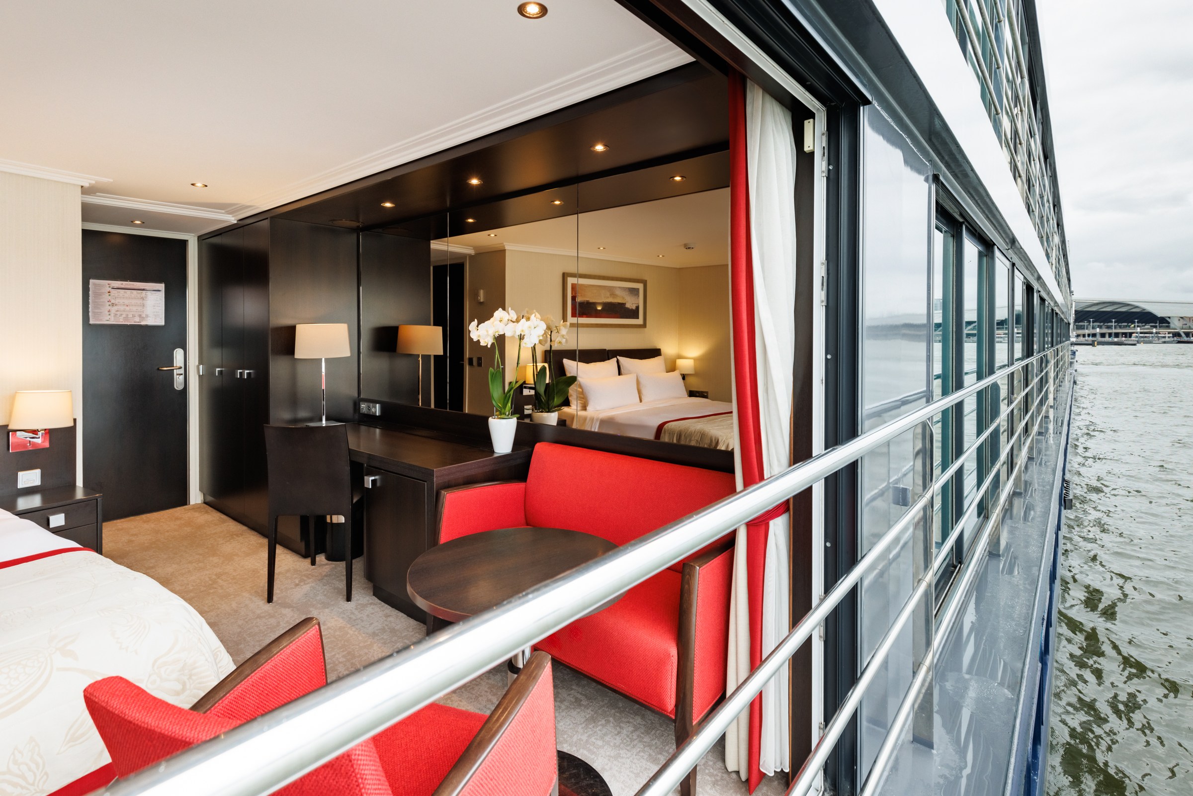 Avalon Panorama ship Suite