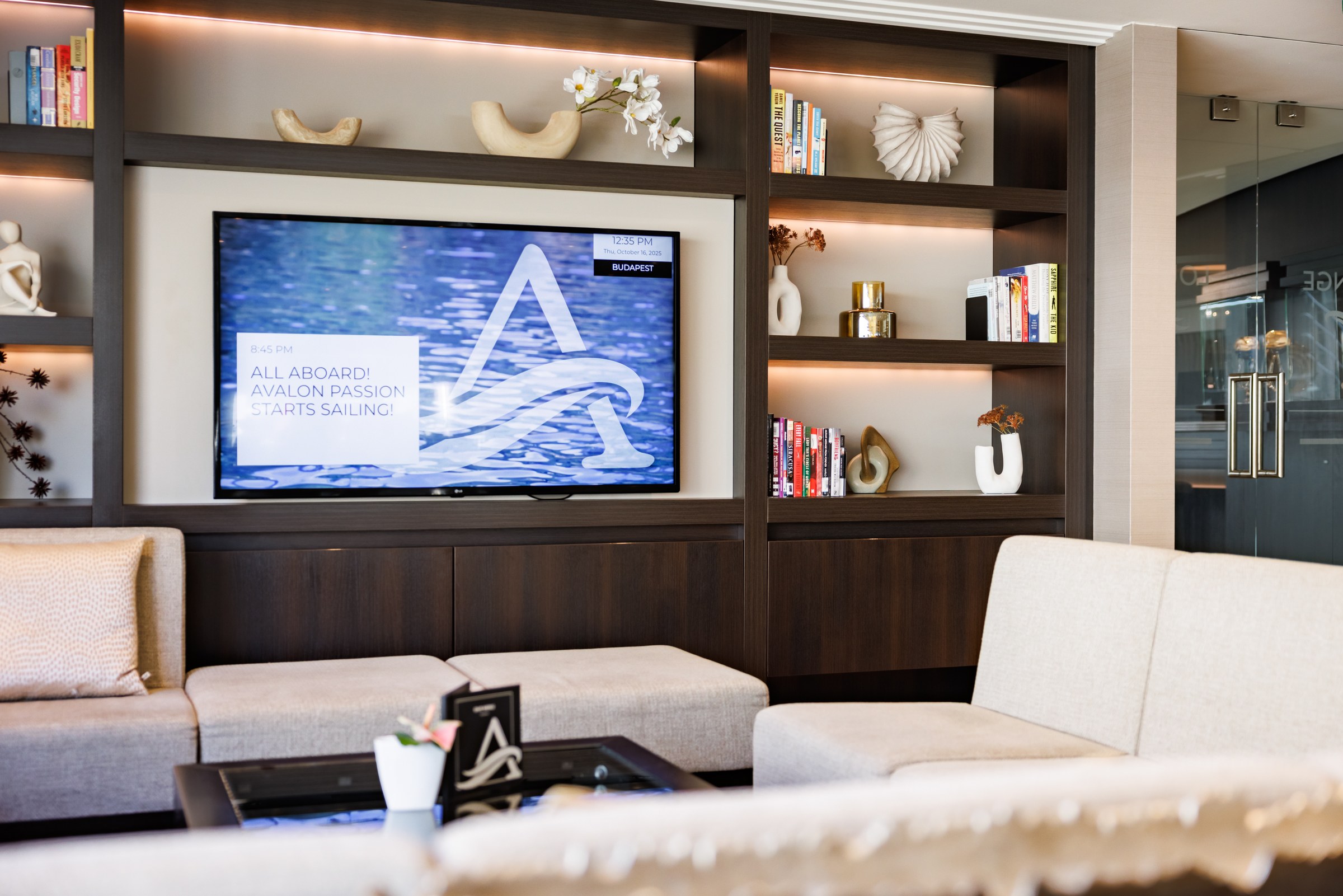 Avalon Passion Panorama Lounge