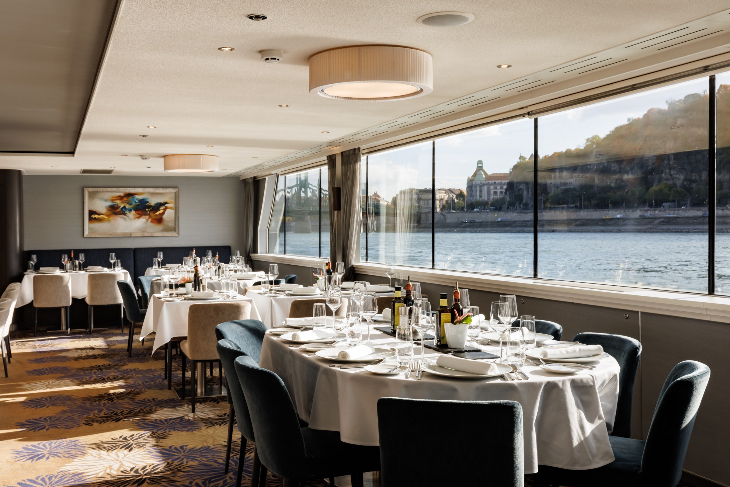 Avalon Passion Dining Room