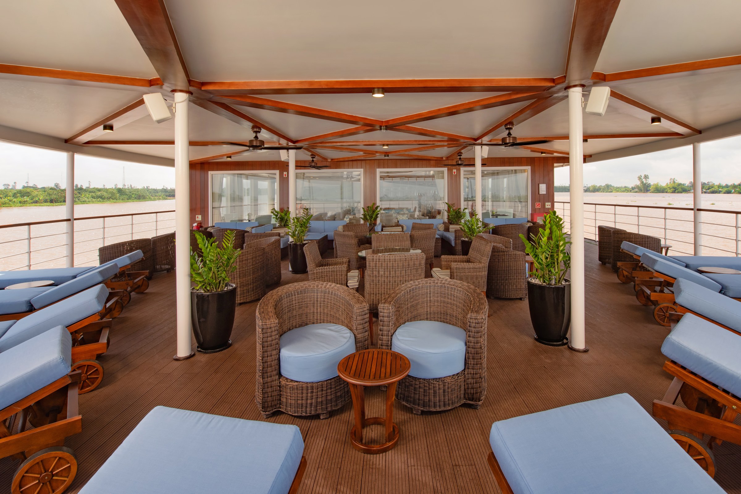 Avalon Saigon Observation Lounge