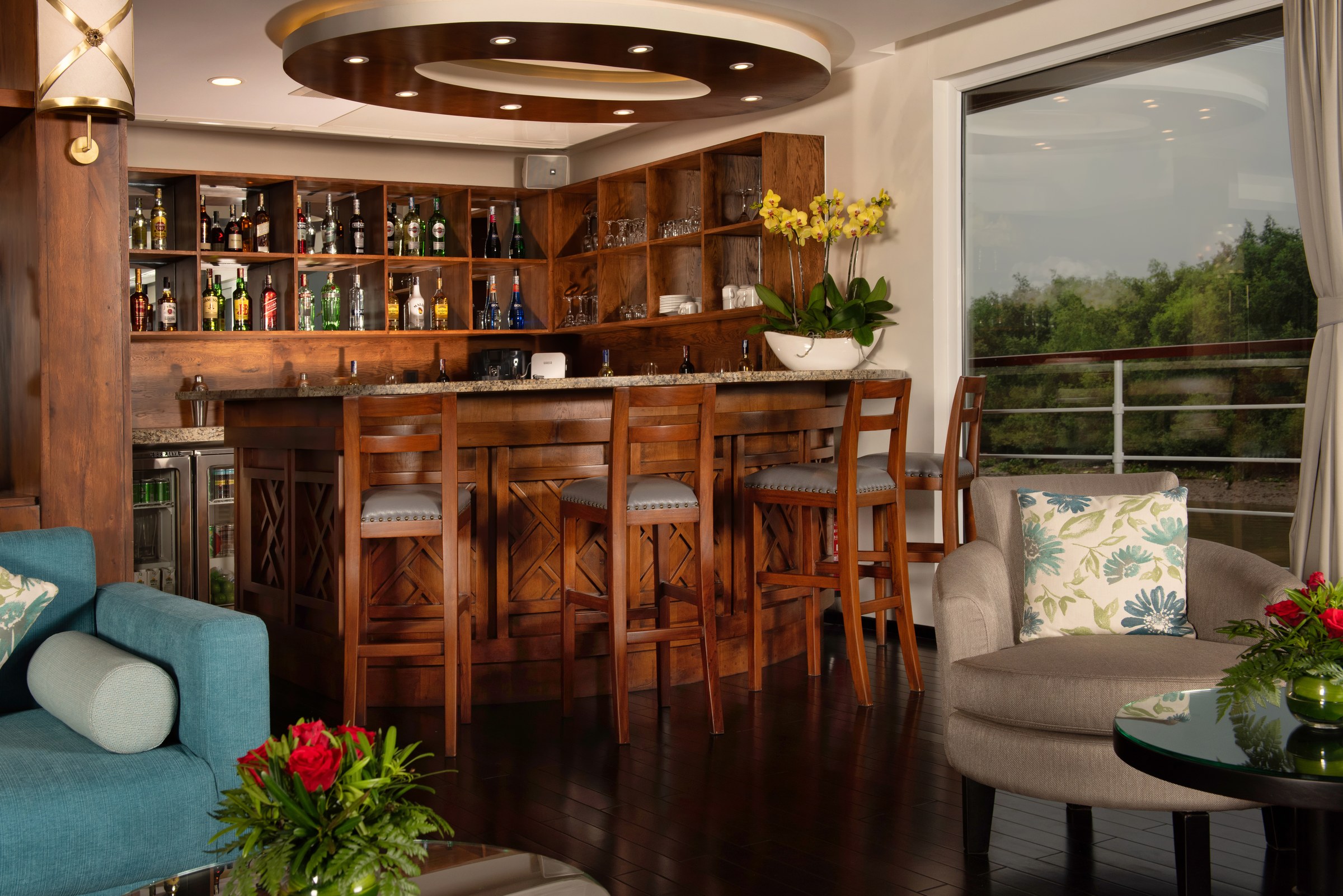 Avalon Saigon Panorama Lounge