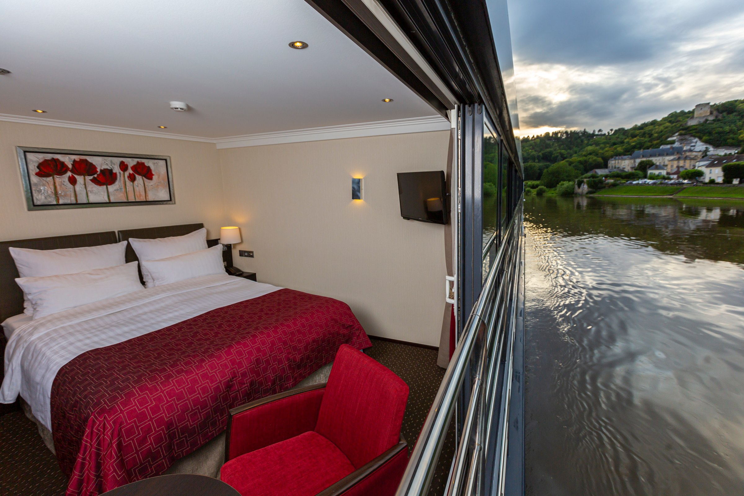 Avalon Tapestry II Panorama Suite