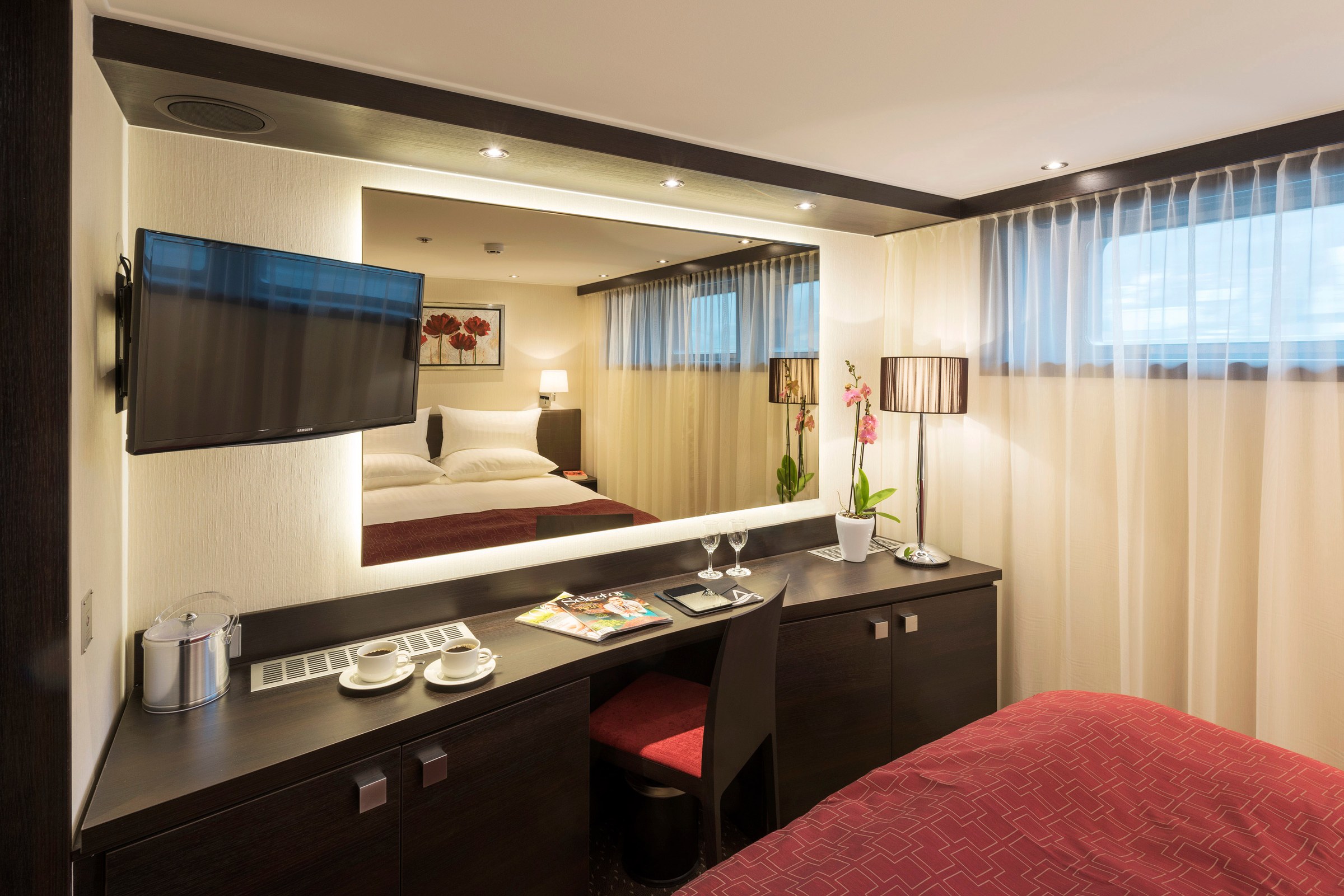 Avalon Tapestry II Deluxe Stateroom
