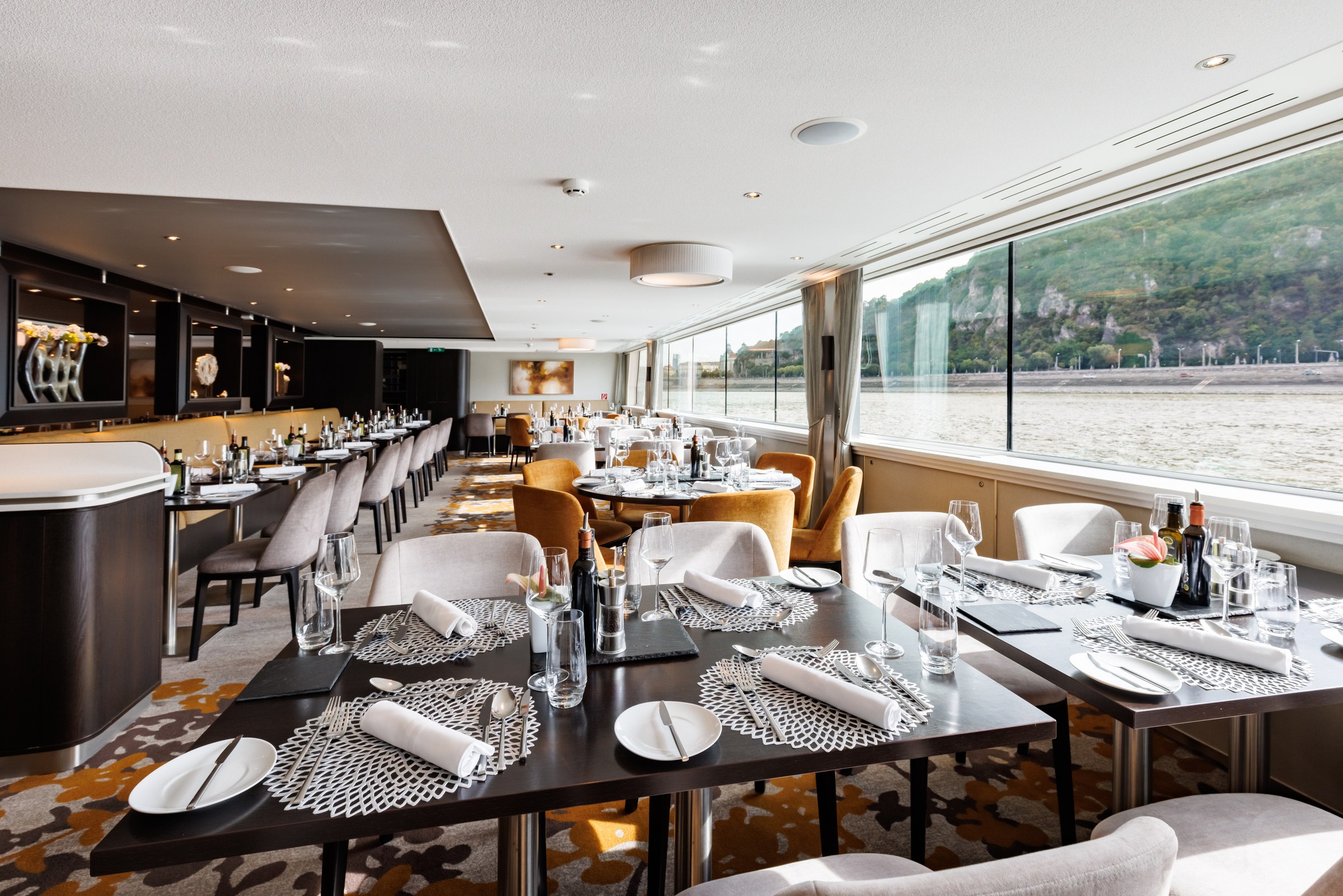 Avalon Tranquility II Dining