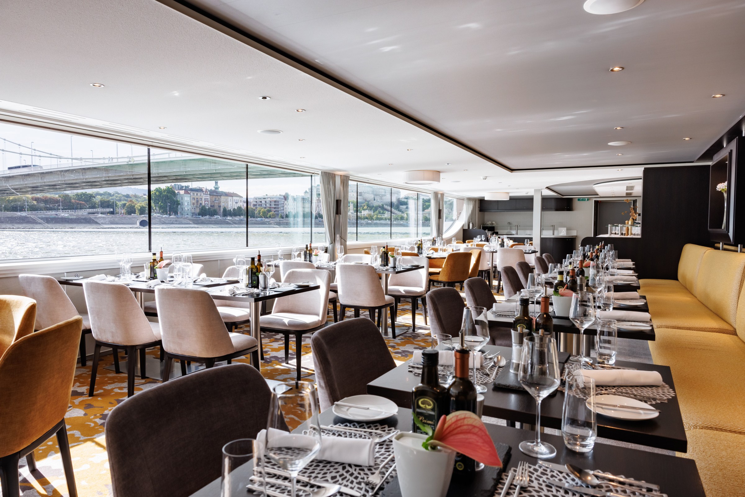Avalon Tranquility II Dining