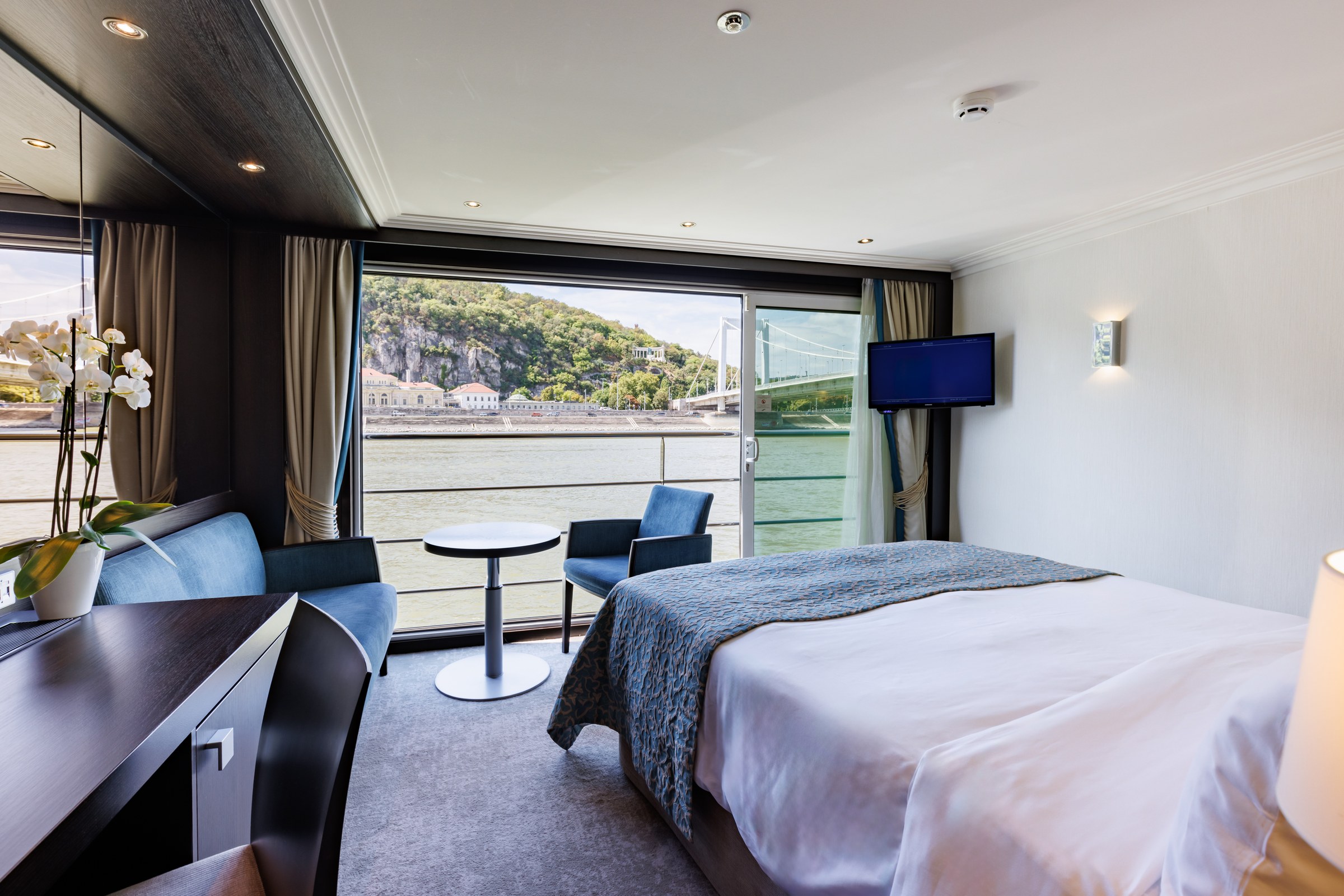 Avalon Tranquility II Panorama Suite