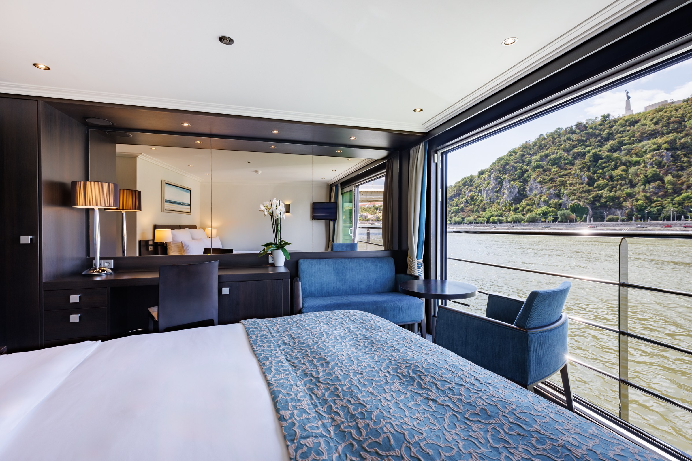 Avalon Tranquility II Panorama Suite