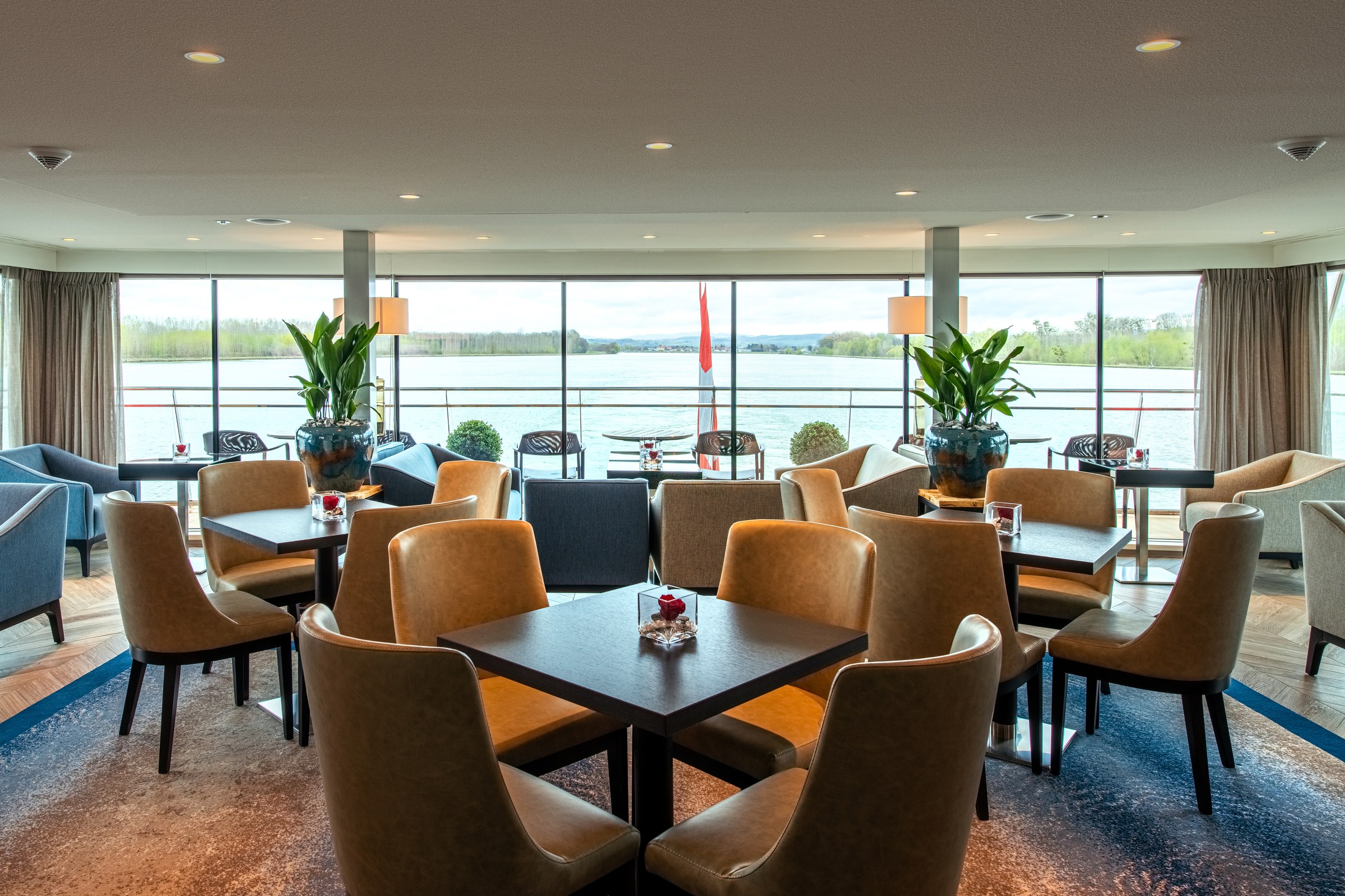 Avalon View Club Lounge