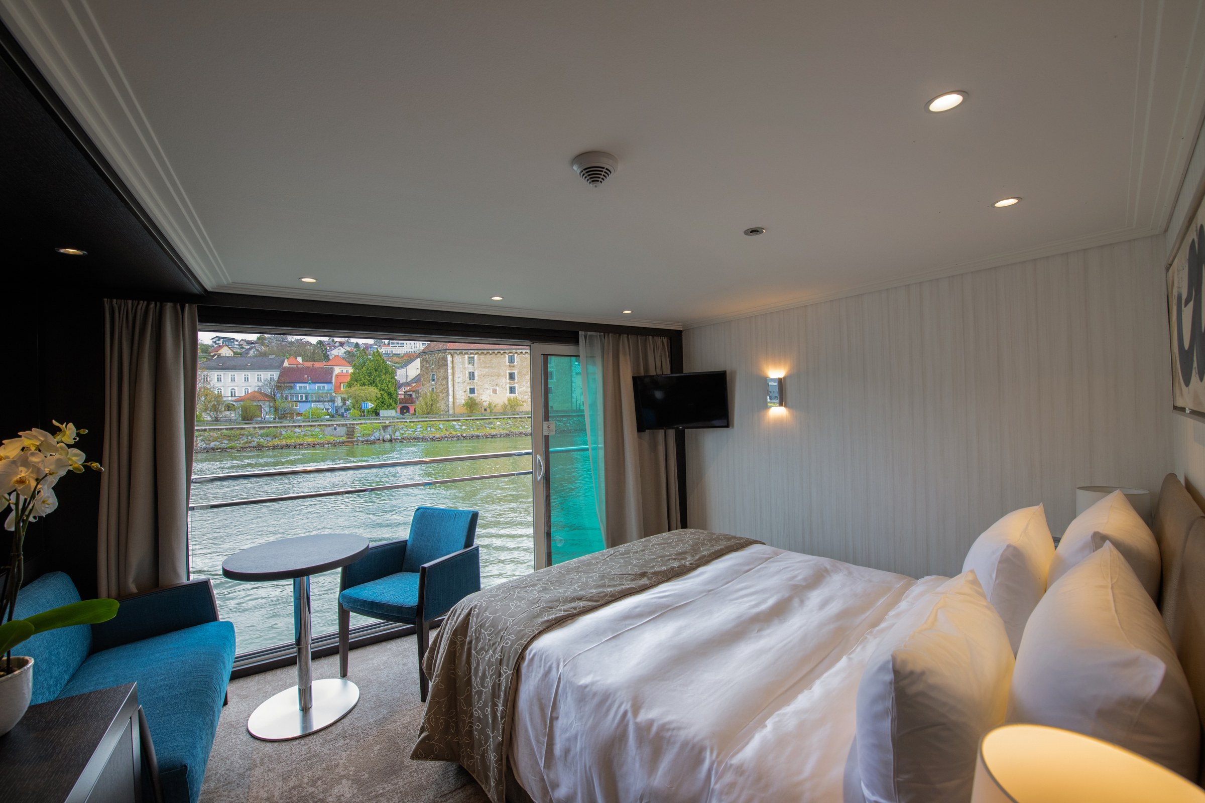 Avalon View Panorama Suite