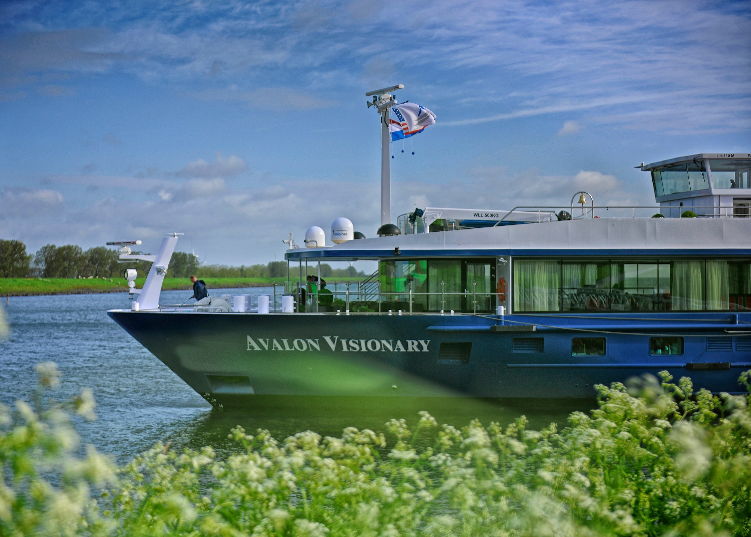 Avalon Visionary river cruise ship exterior