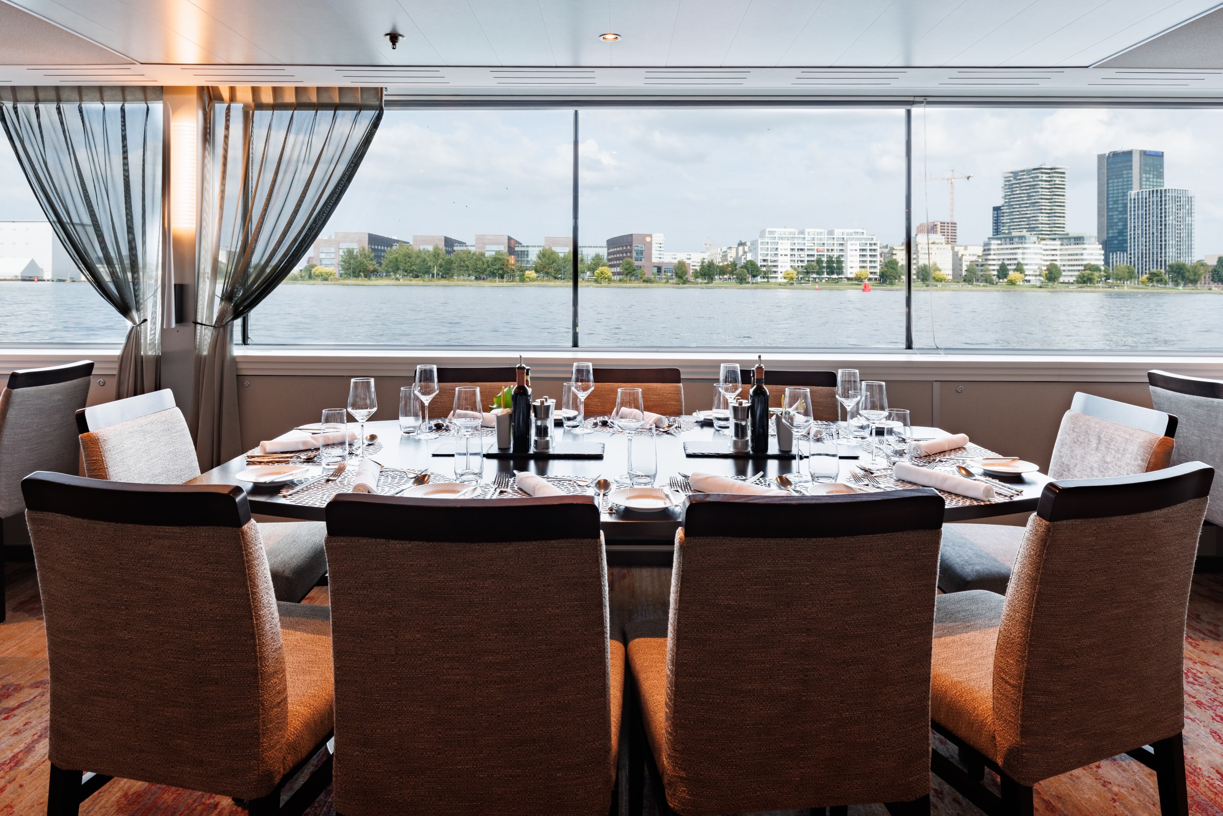 Avalon Vista Dining Room