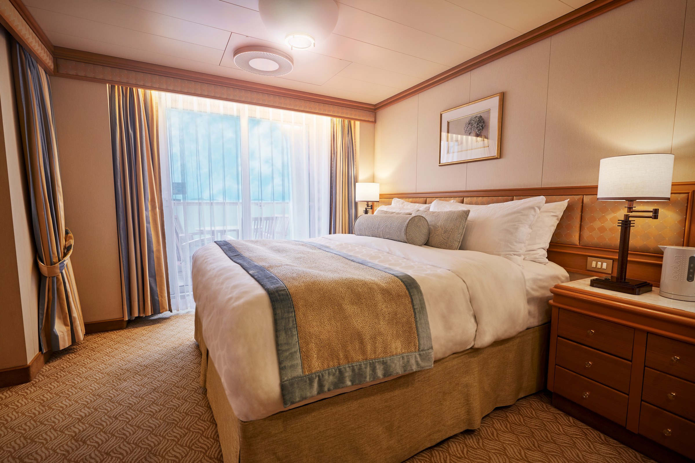 Diamond Princess Balcony stateroom