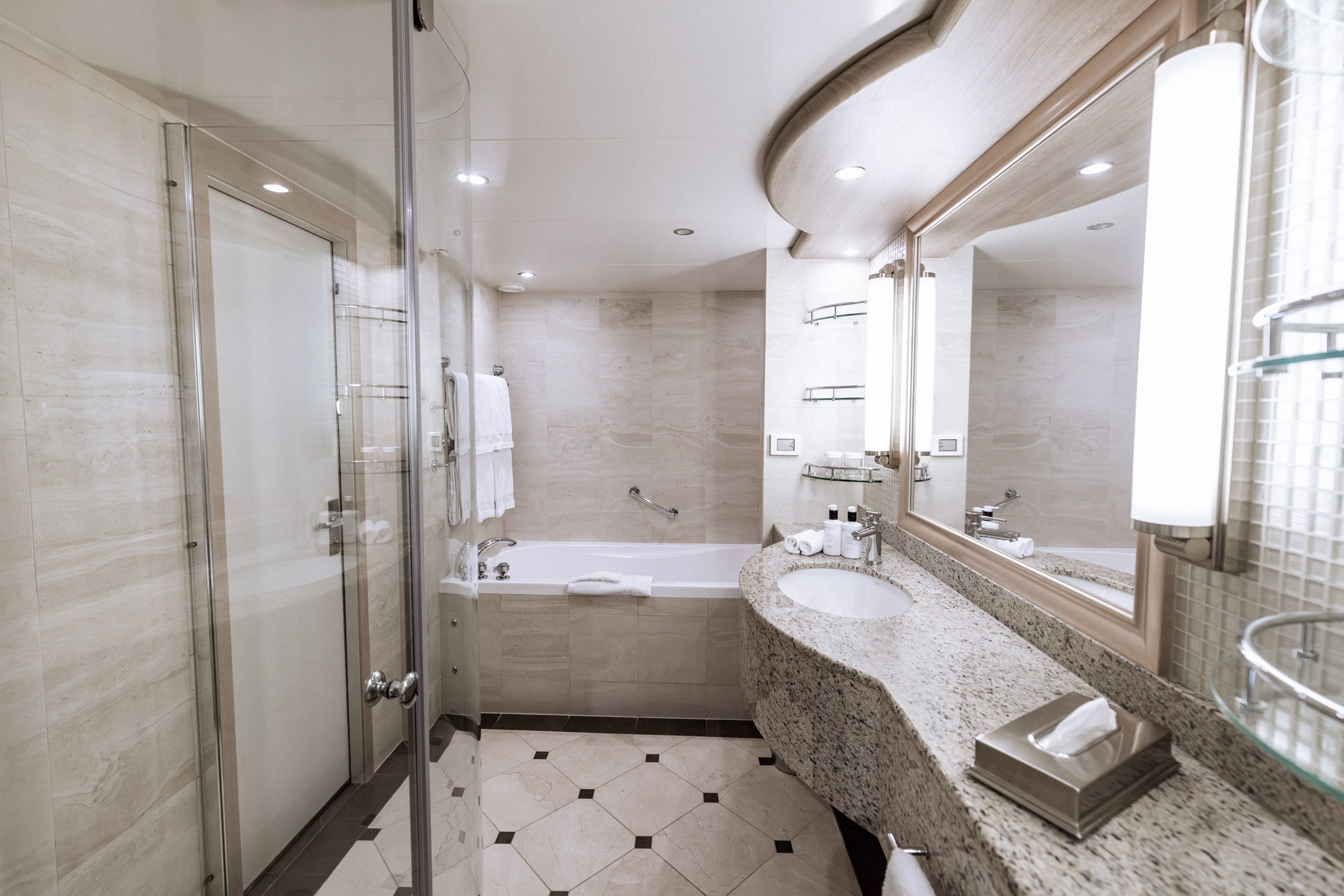 Discovery Princess Penthouse Suite