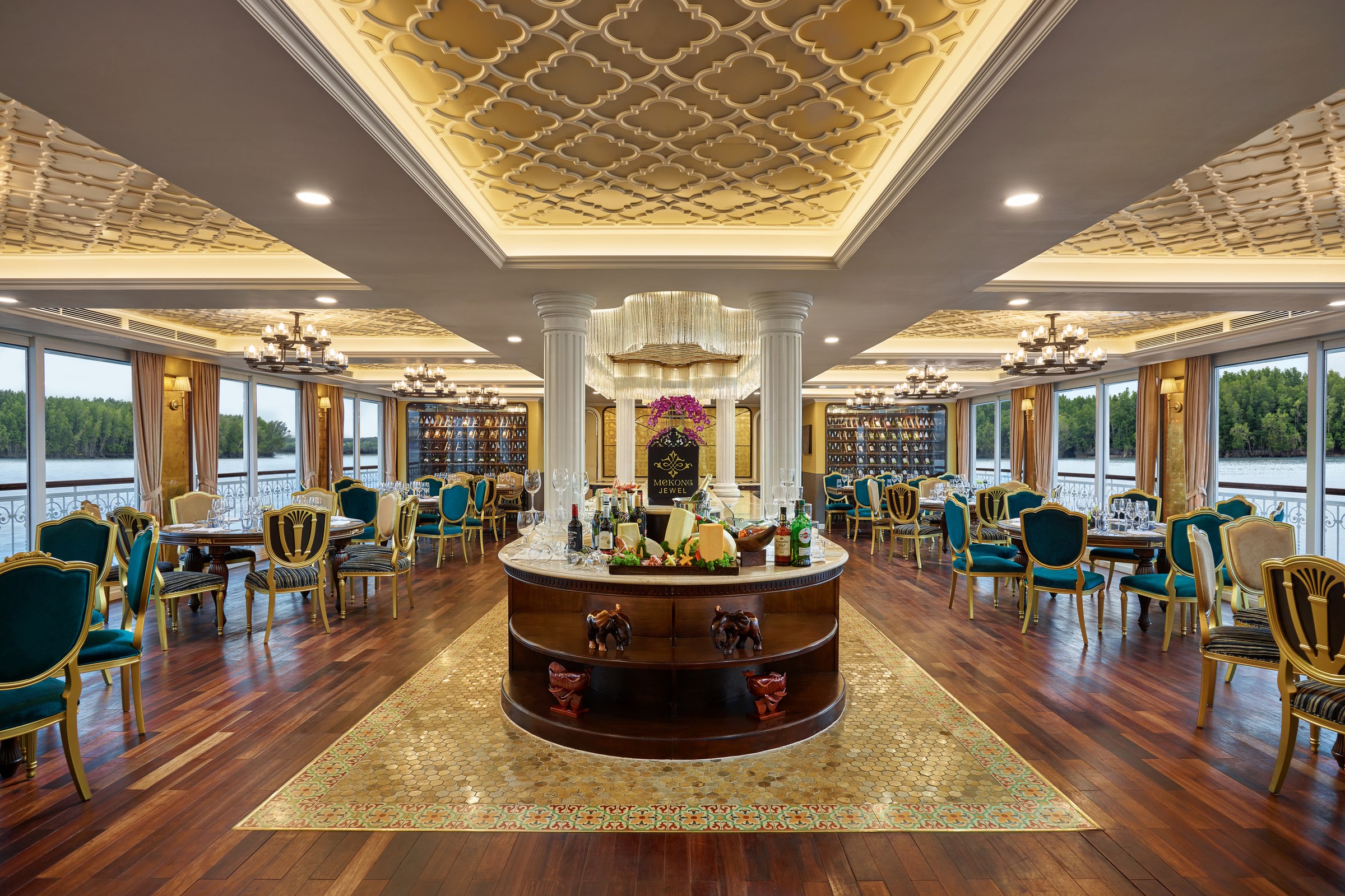 Mekong Jewel – Restaurant