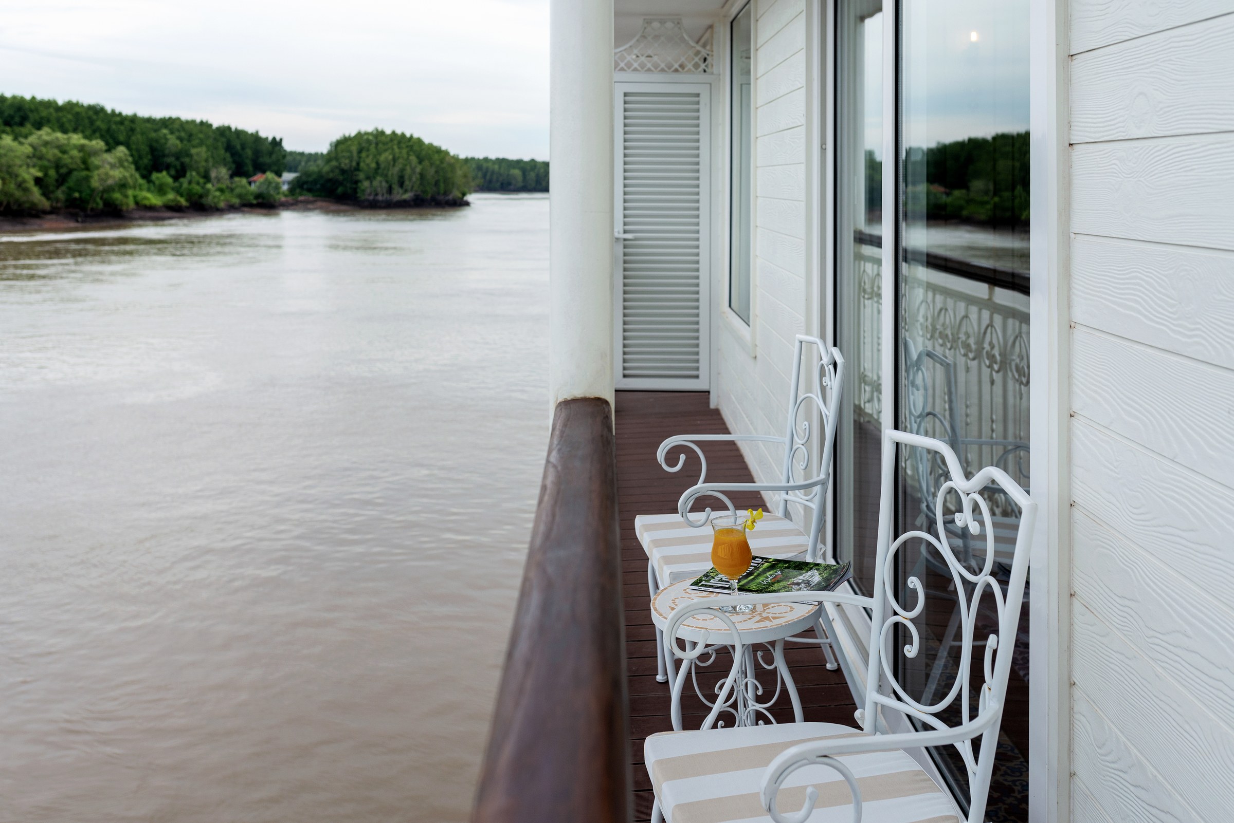 Mekong Jewel – Suite balcony