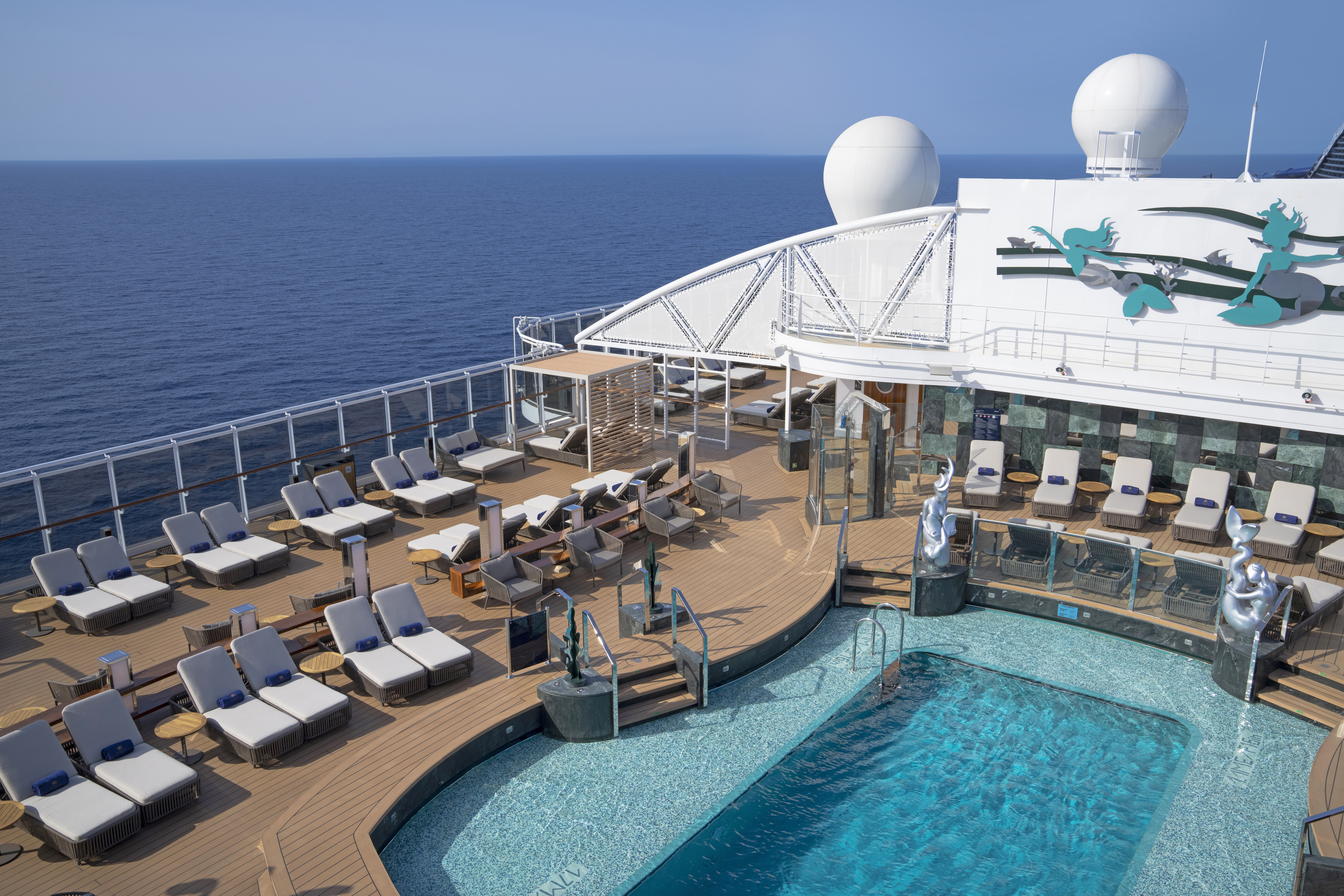 MSC Seashore Yacht Club The One Pool under clear sky