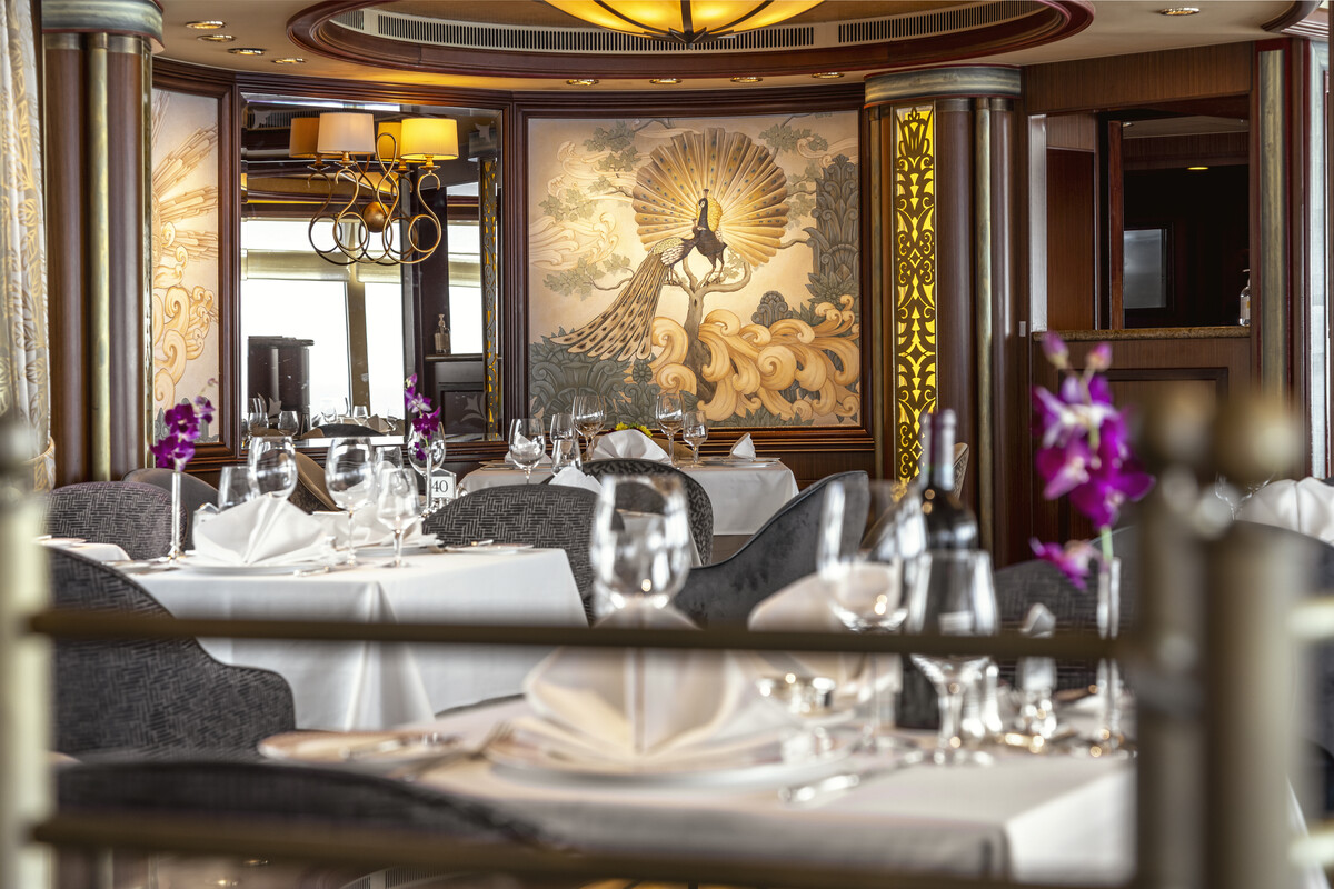 Queen Elizabeth restaurant