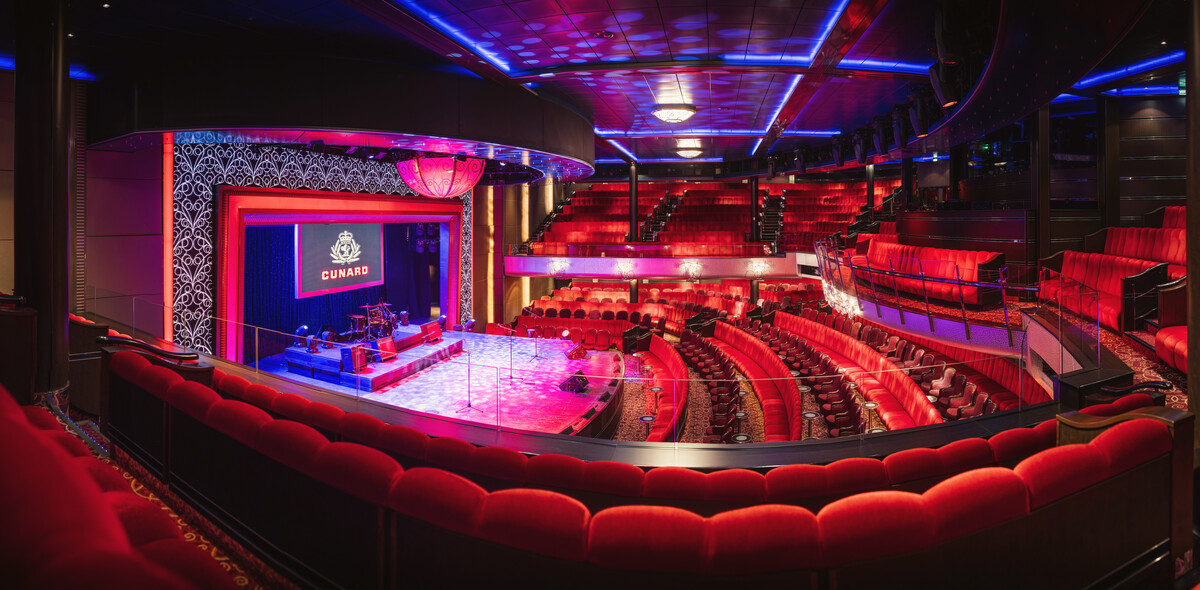 Queen Mary 2 entertainment venue