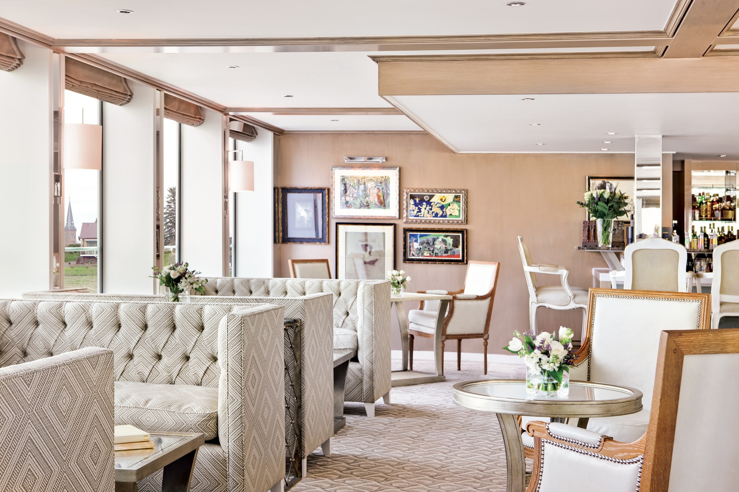 River Duchess – Blue Danube Lounge