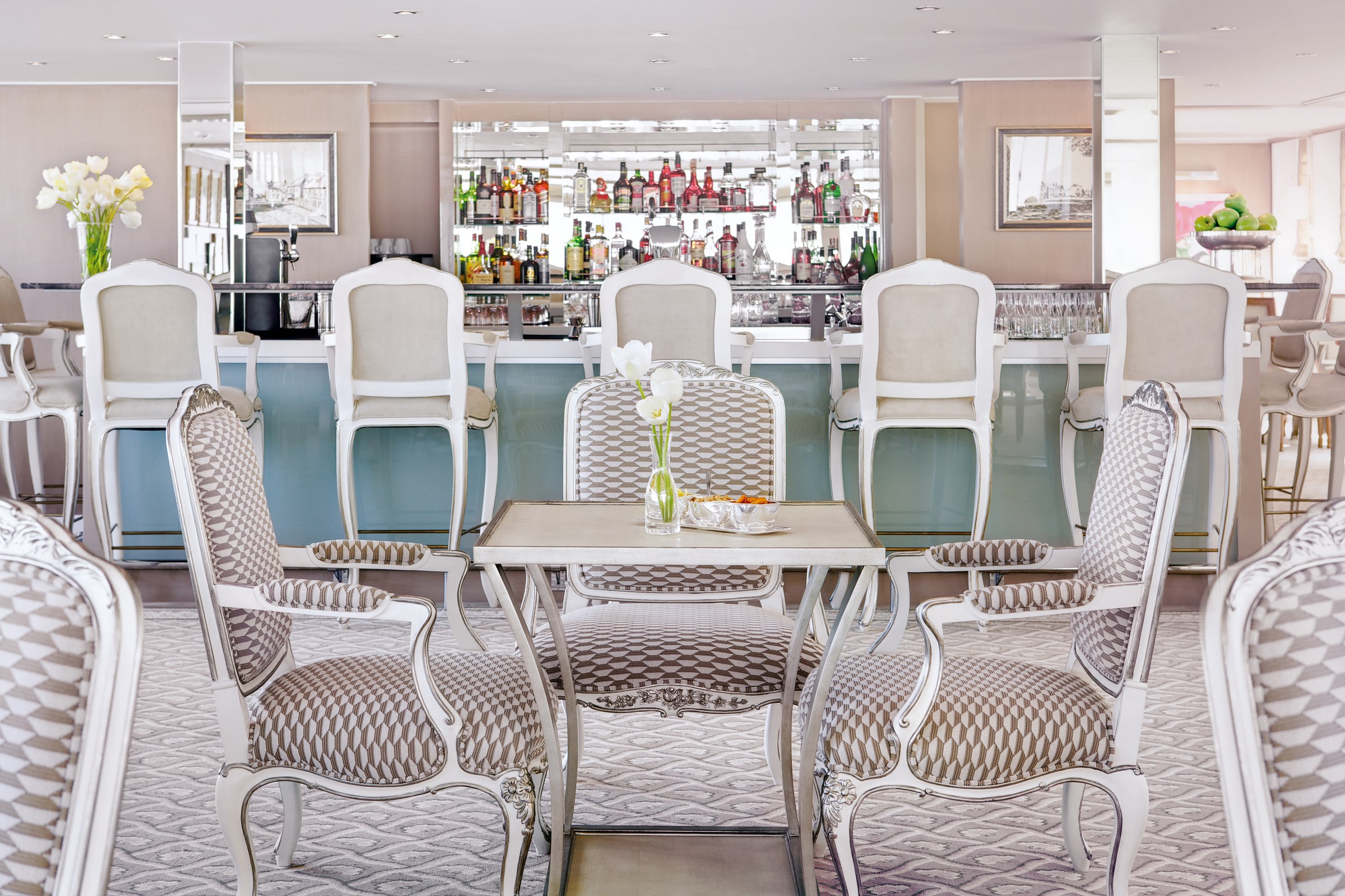 River Duchess – Blue Danube Lounge bar