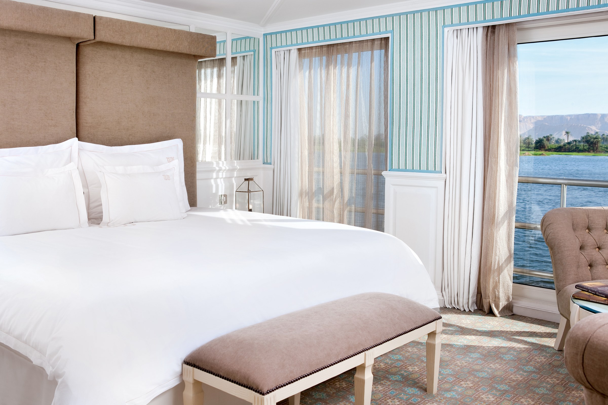 River Tosca – Suite bedroom