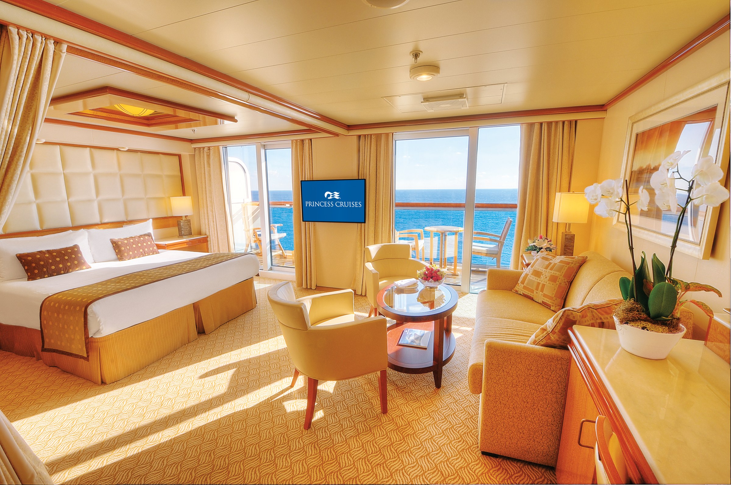 Royal Princess Wheelchair-accessible stateroom