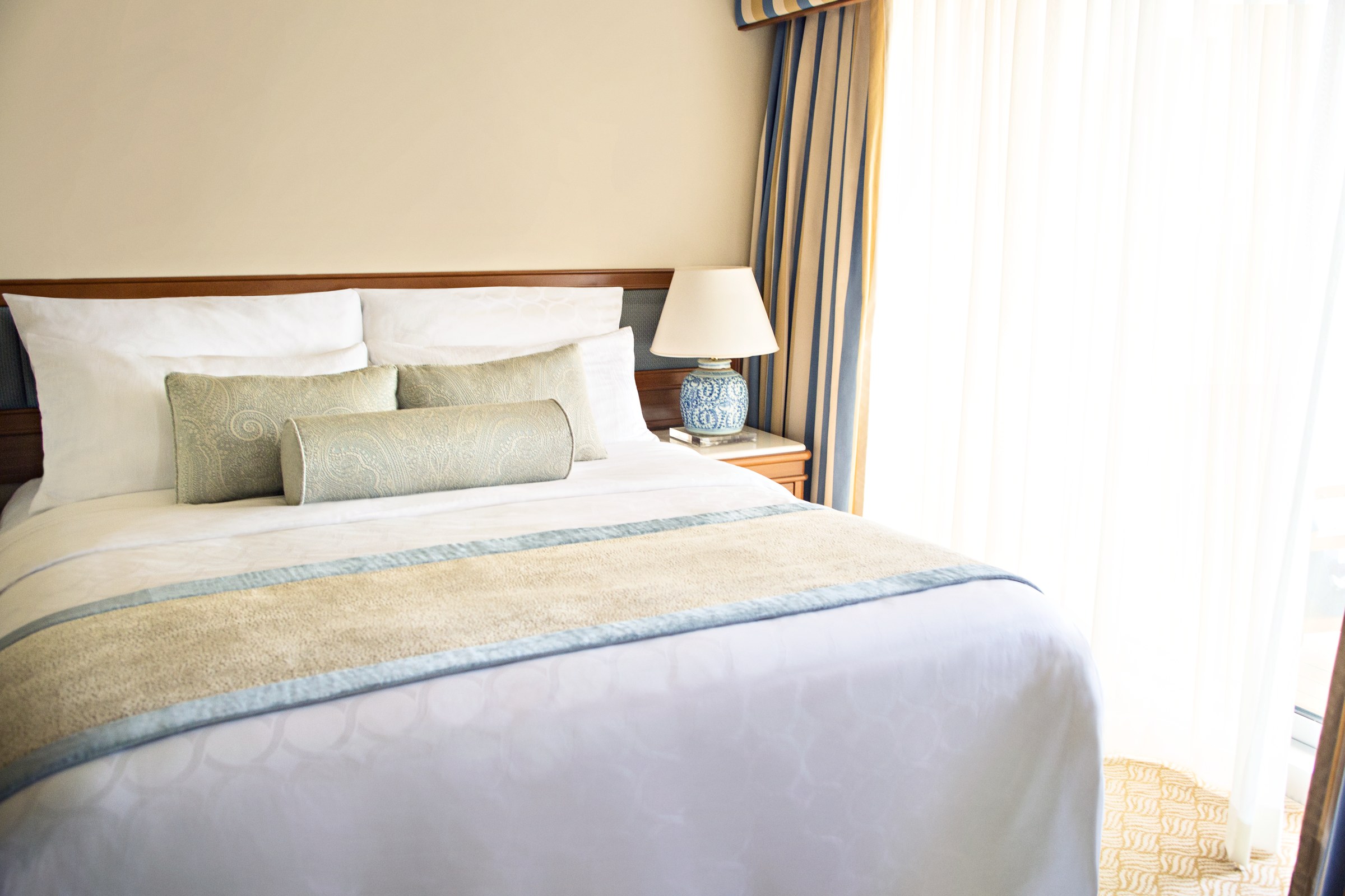 Ruby Princess stateroom with Princess Luxury Bed