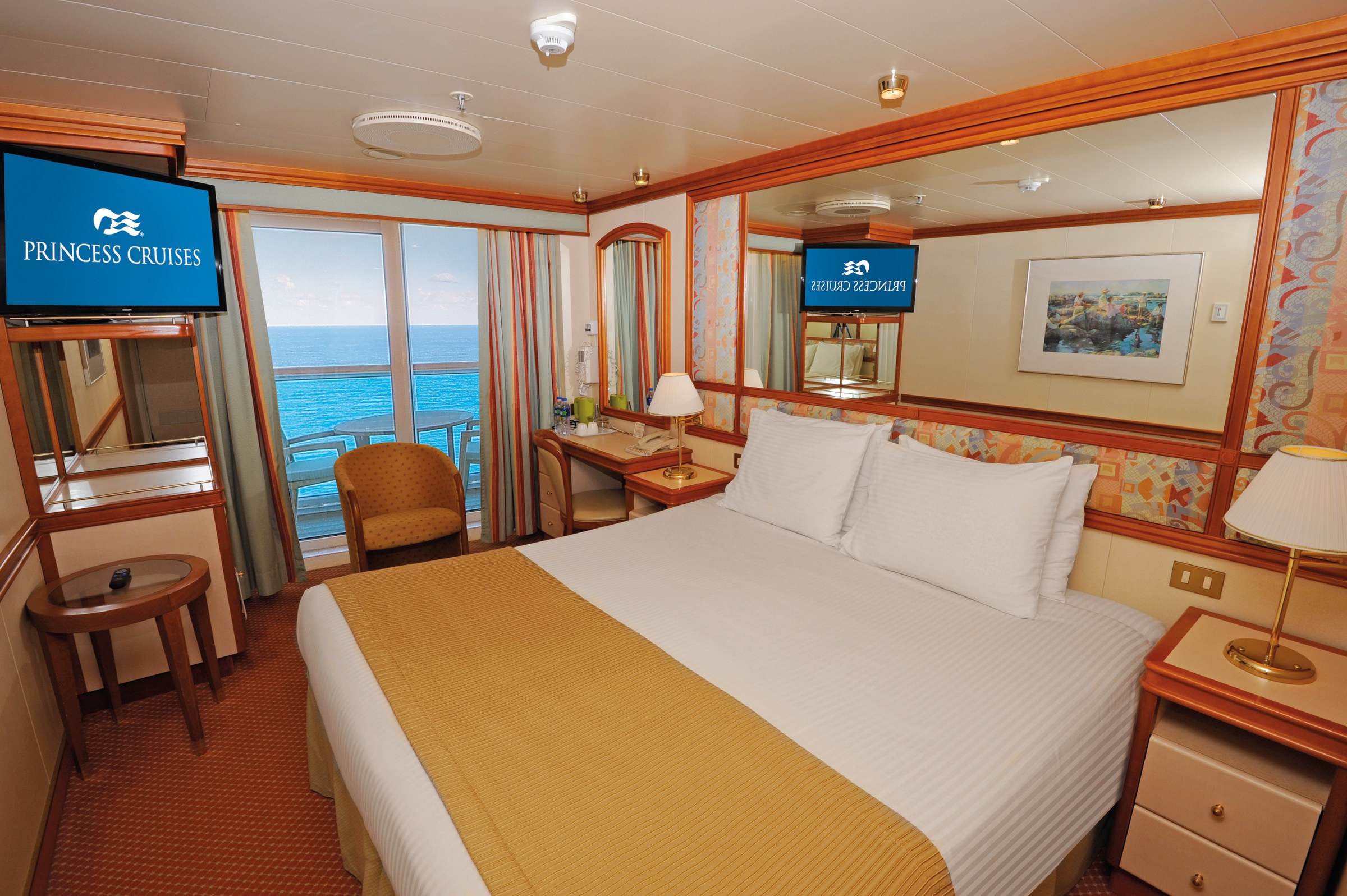Sapphire Princess Balcony stateroom