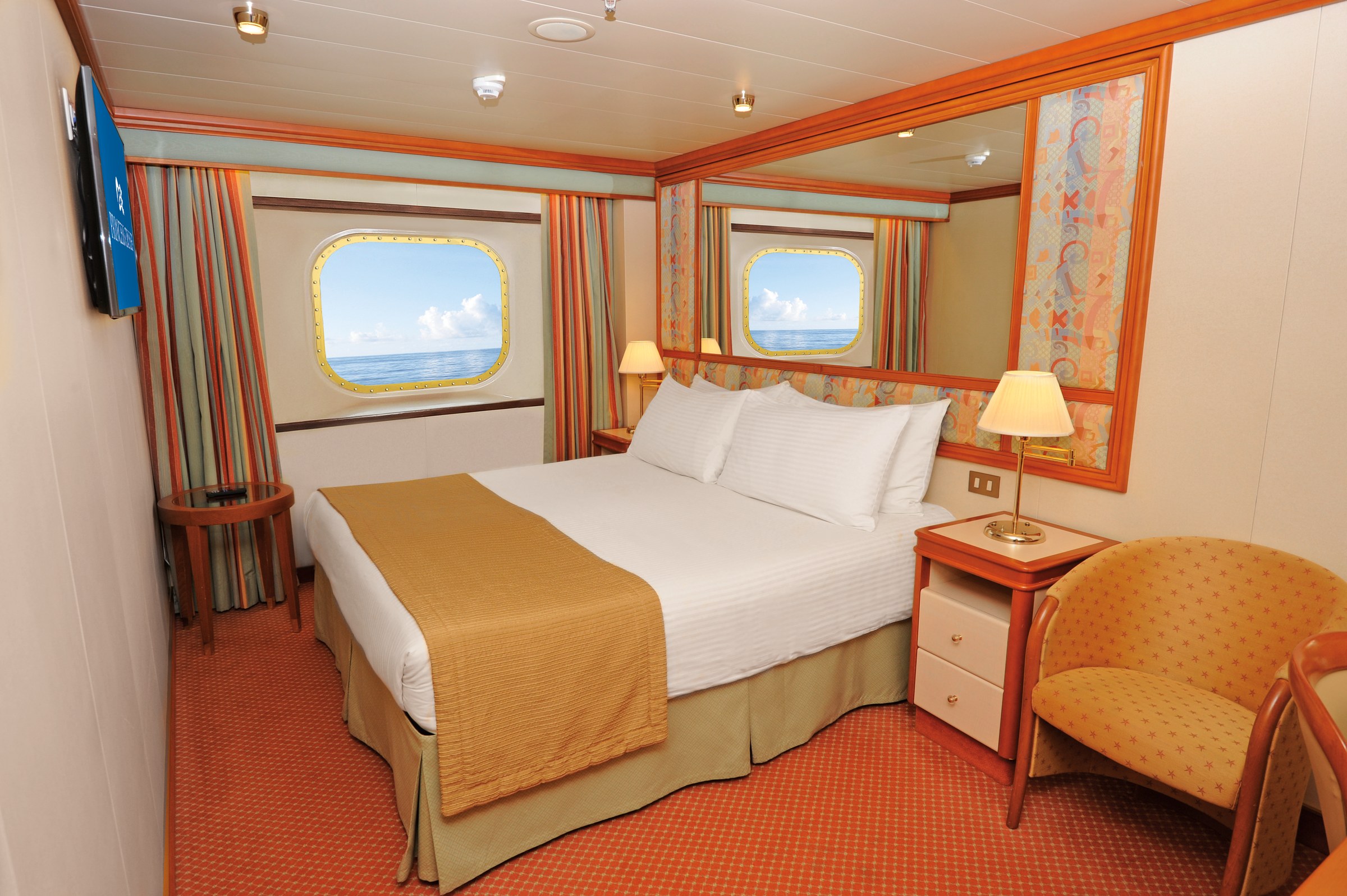 Sapphire Princess Oceanview stateroom