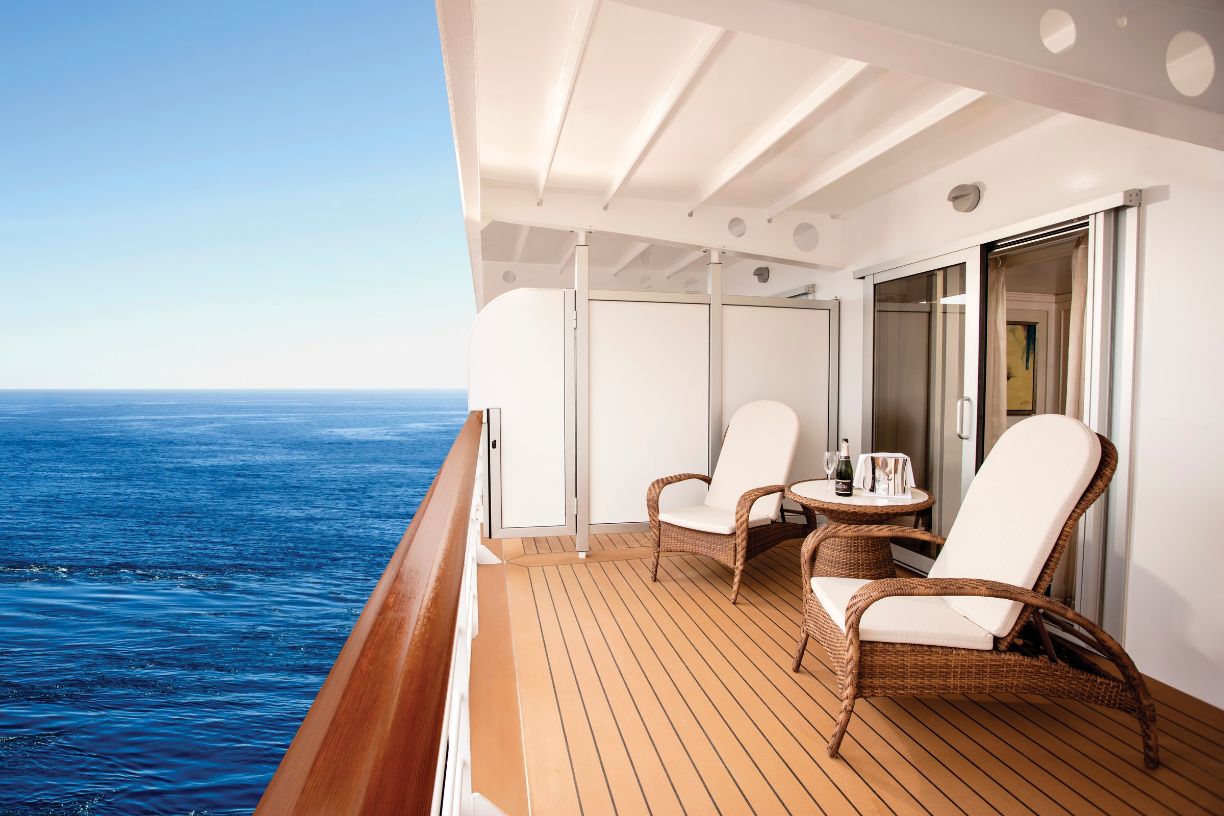 Seven Seas Explorer – Concierge Suite Balcony