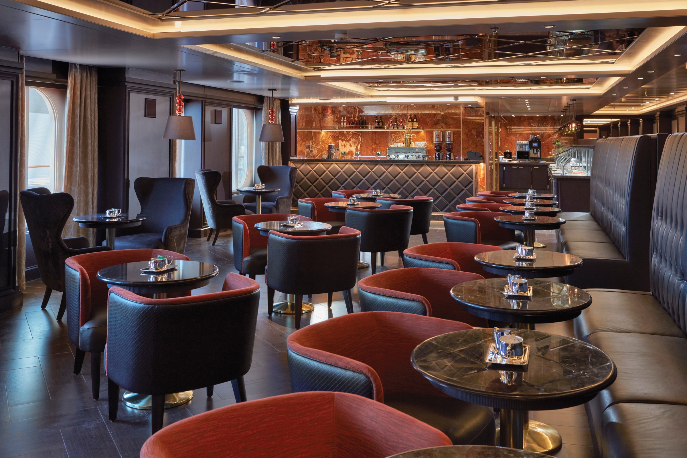 Seven Seas Explorer – The Cafe