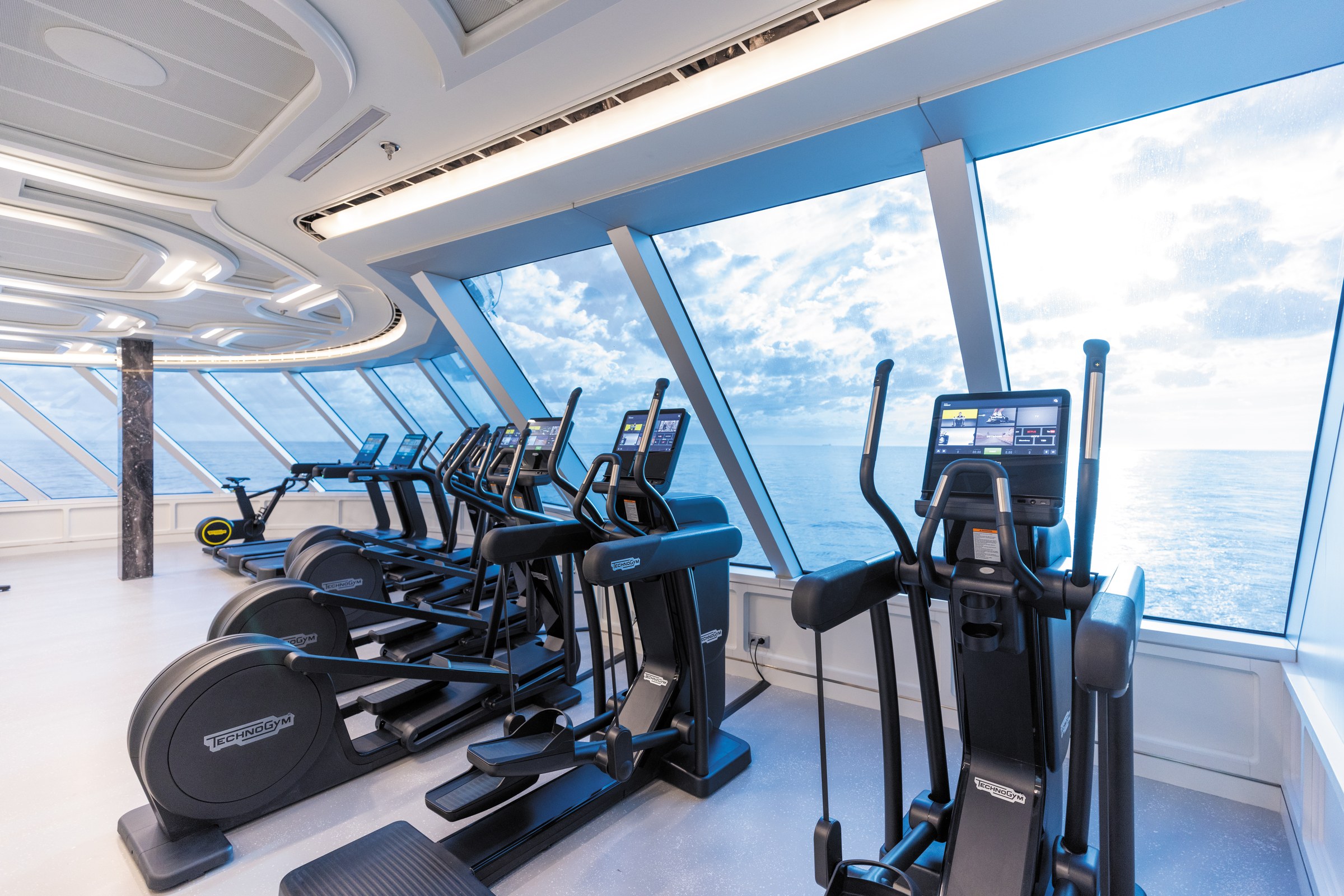 Seven Seas Grandeur – Fitness Center